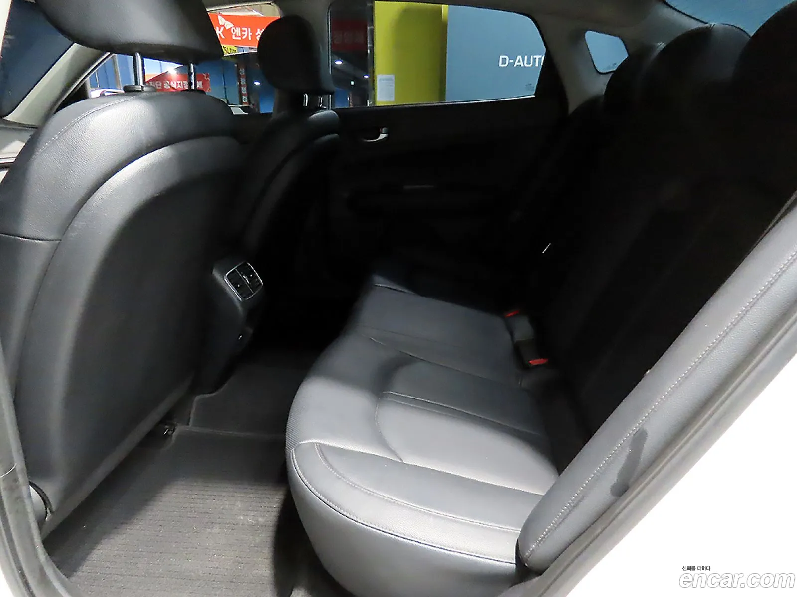 Kia K5 2018 — 17