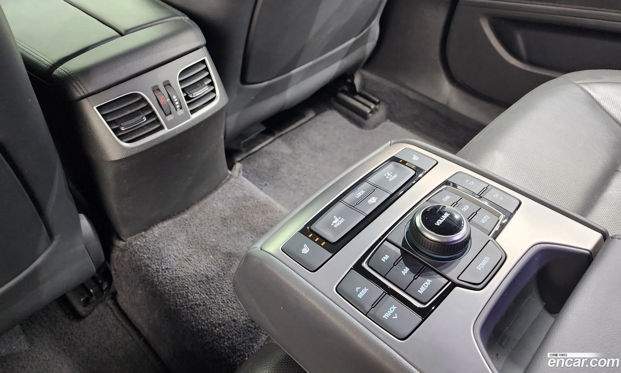Hyundai Genesis DH 2015 — 2