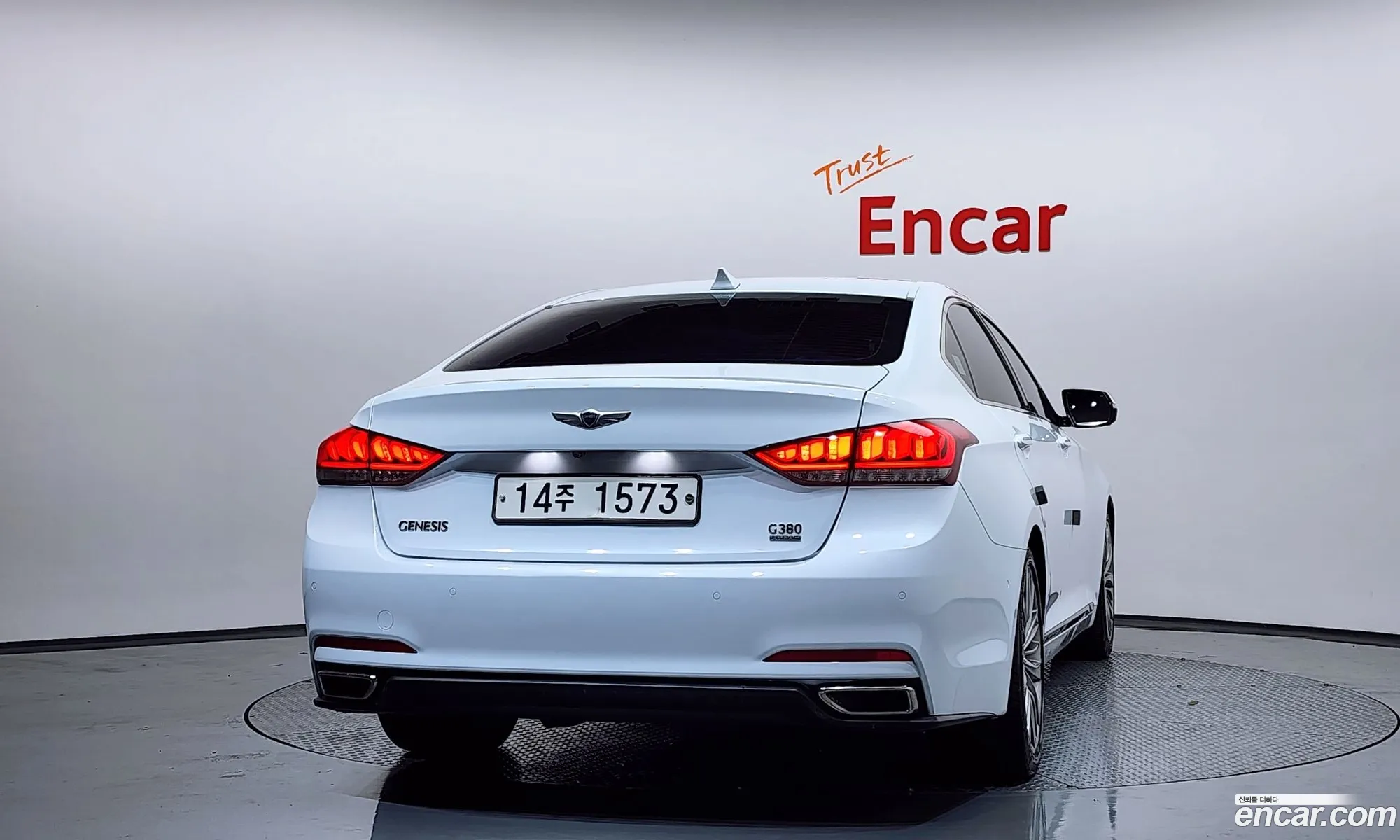 Hyundai Genesis DH 2015 — 11