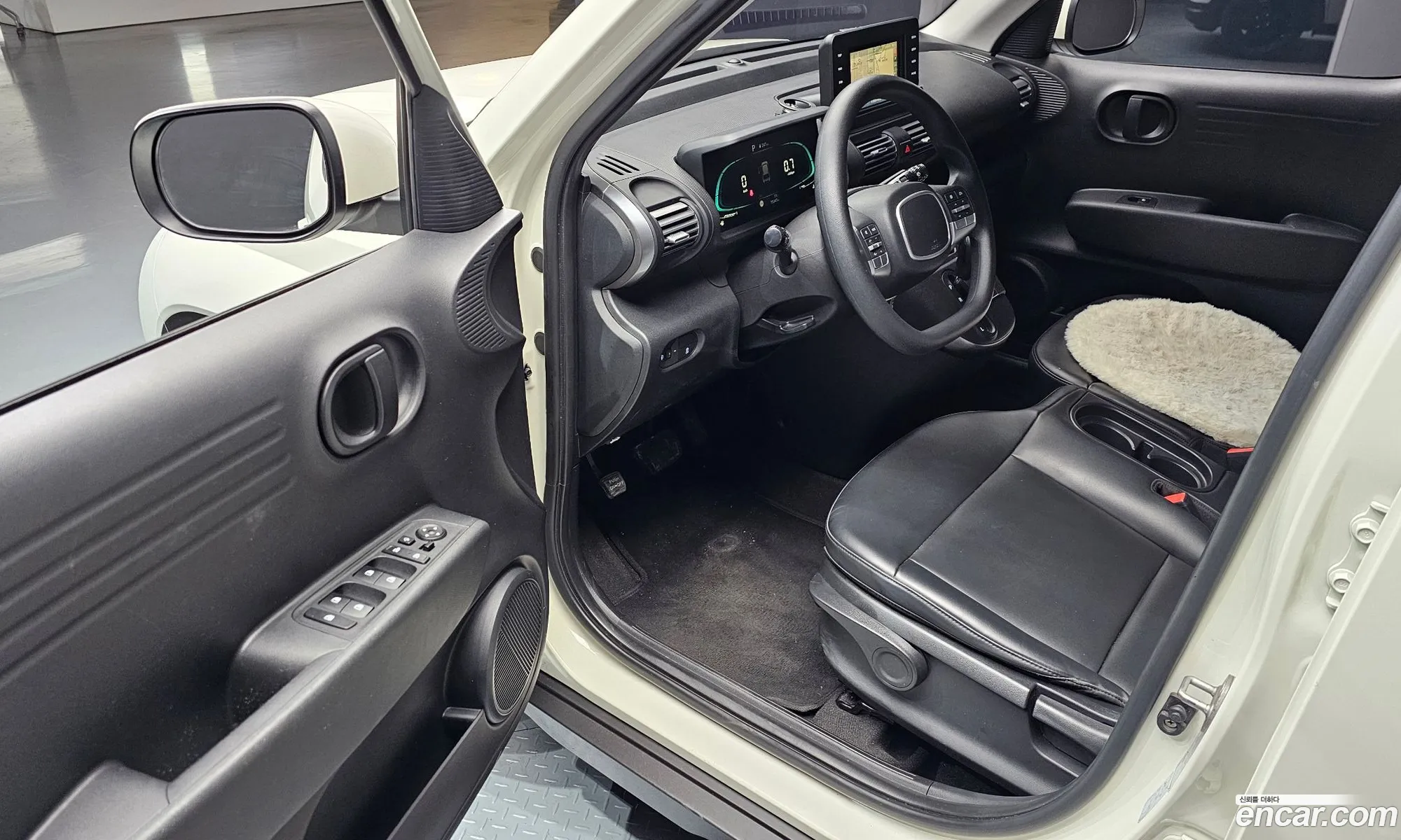 Hyundai Casper 2022 — 14
