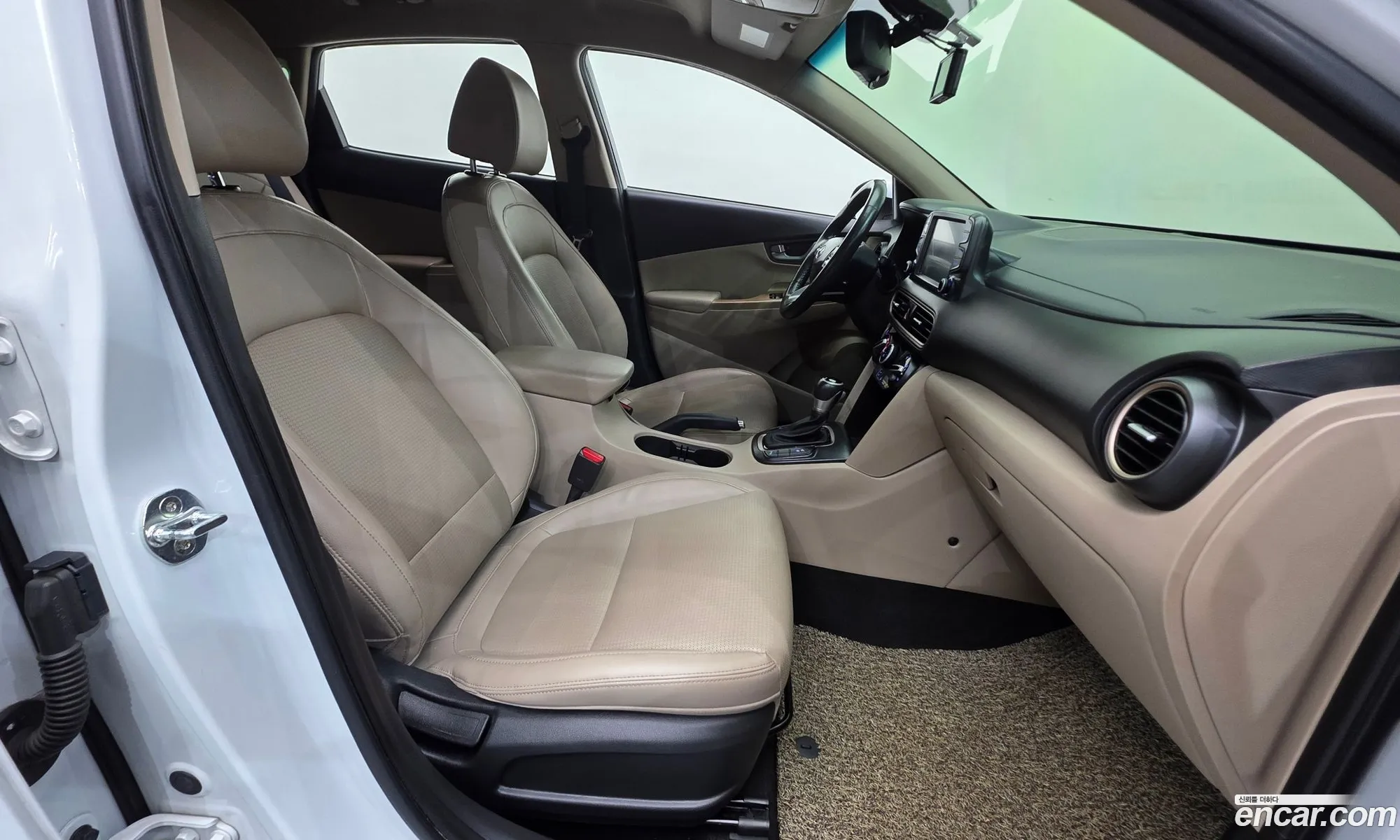 Hyundai Kona 2017 — 9