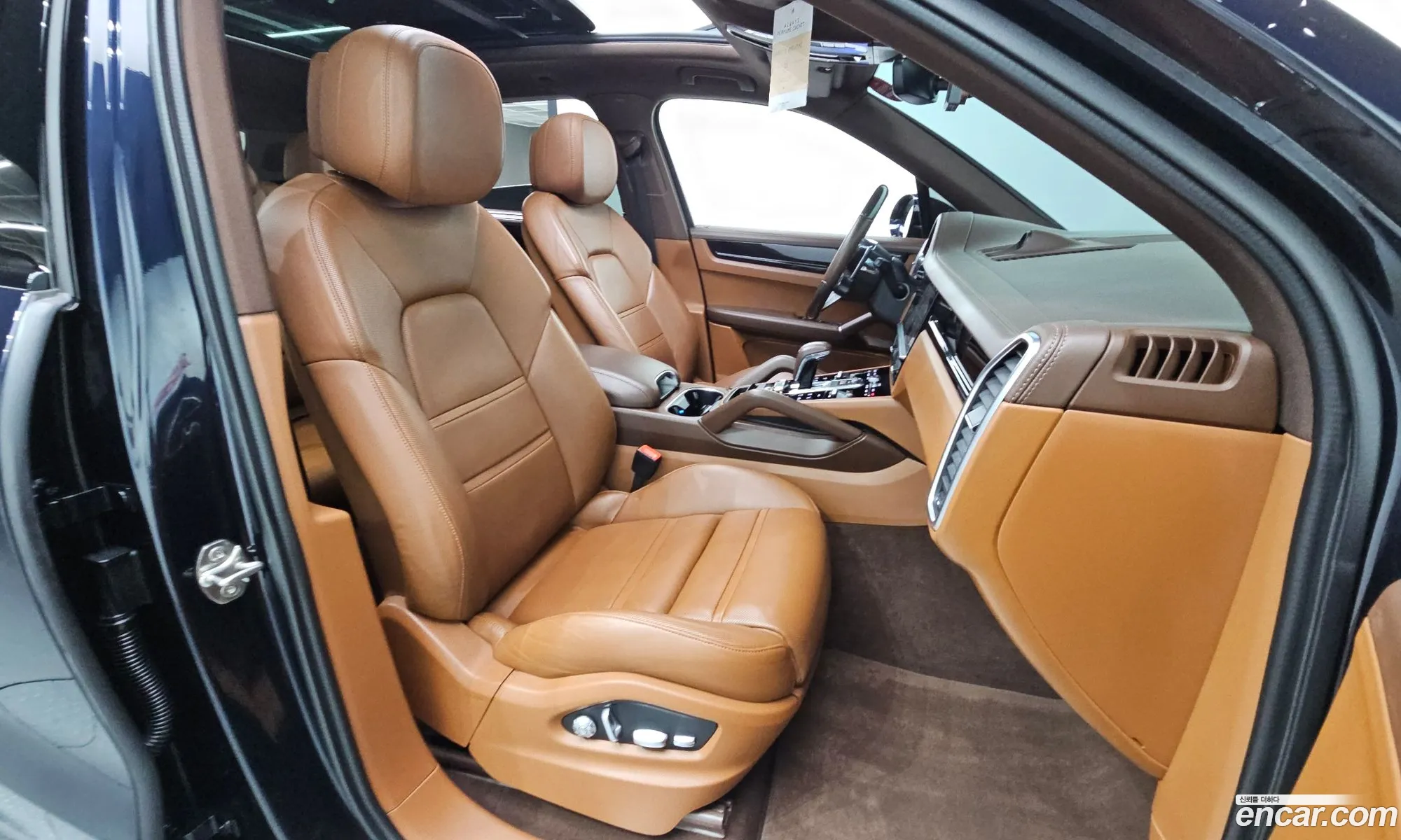 Porsche Cayenne 2021 — 16
