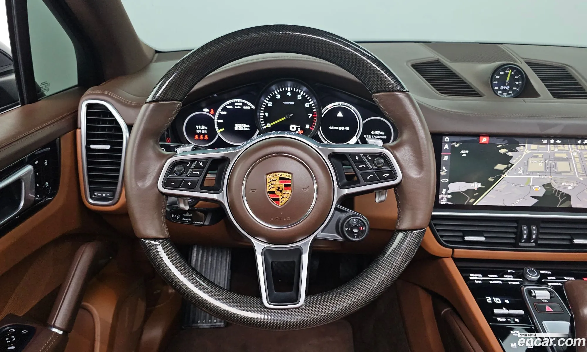 Porsche Cayenne 2021 — 14