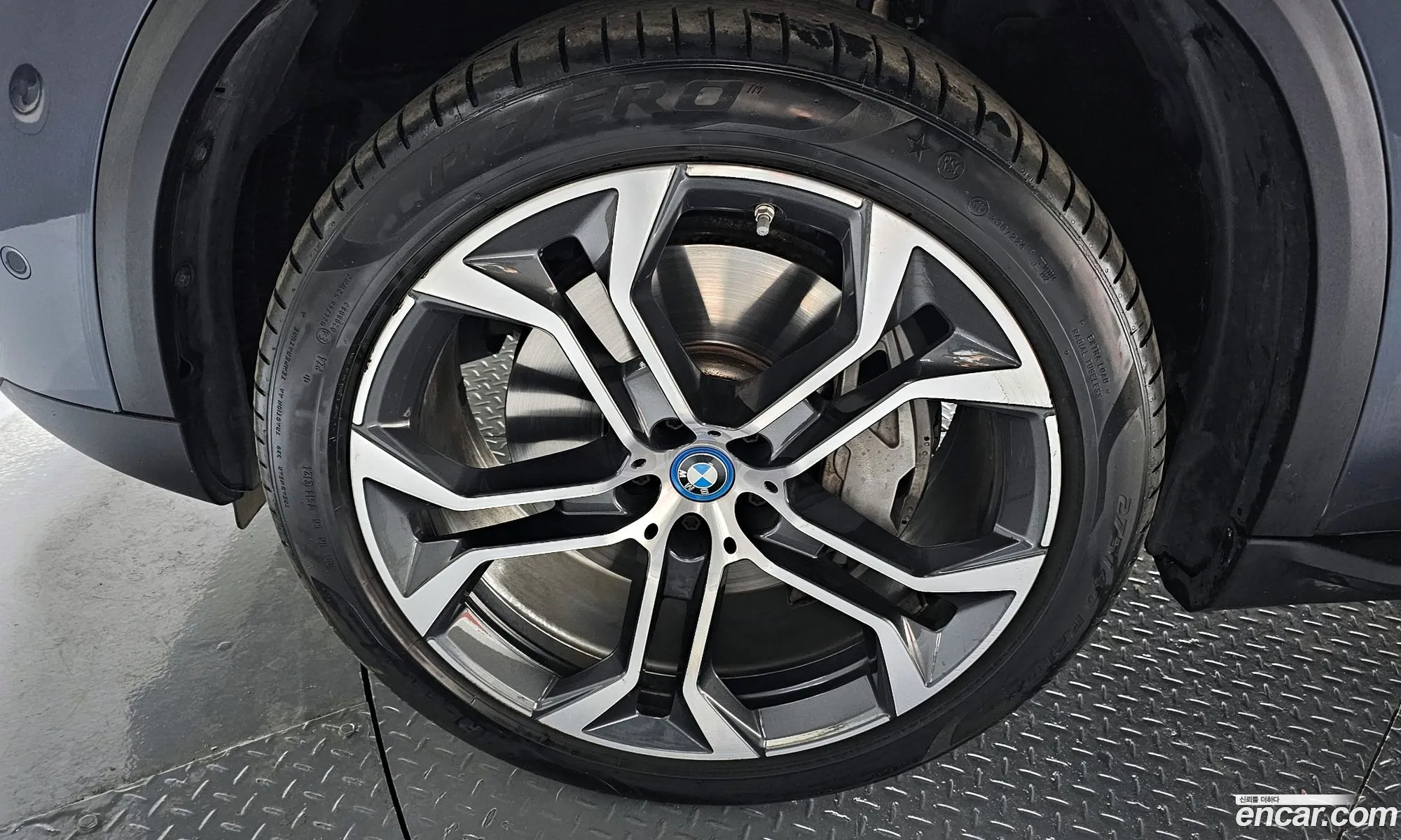 BMW X5 2022 — 12
