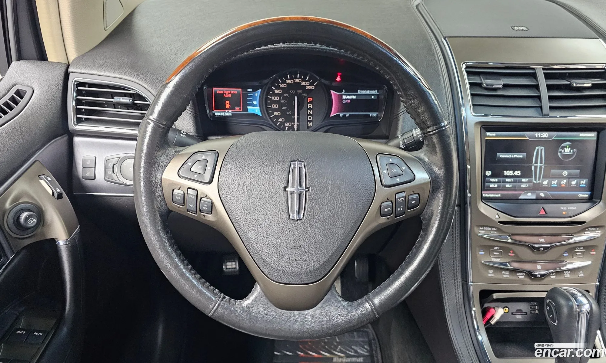Lincoln MKX 2011 — 13