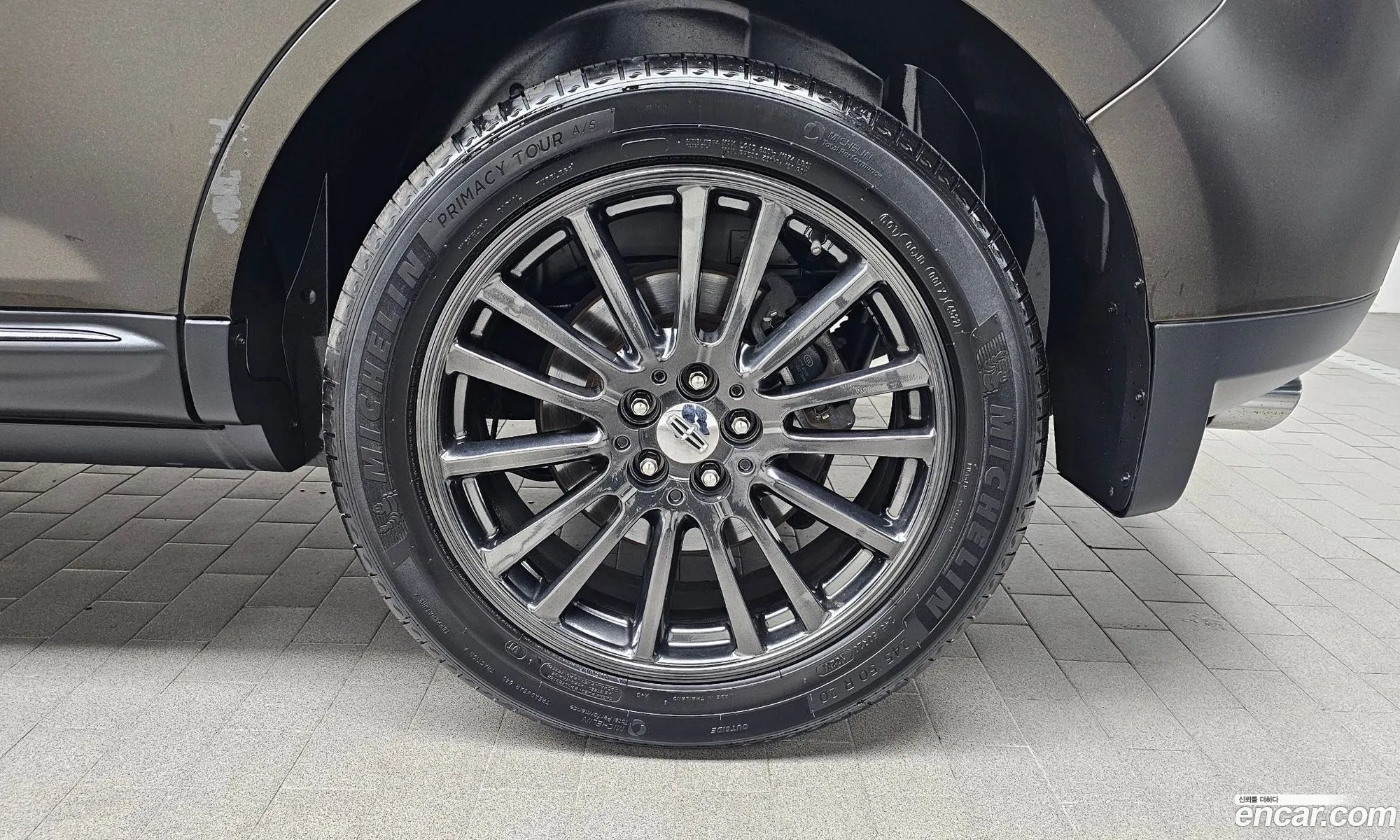 Lincoln MKX 2011 — 8