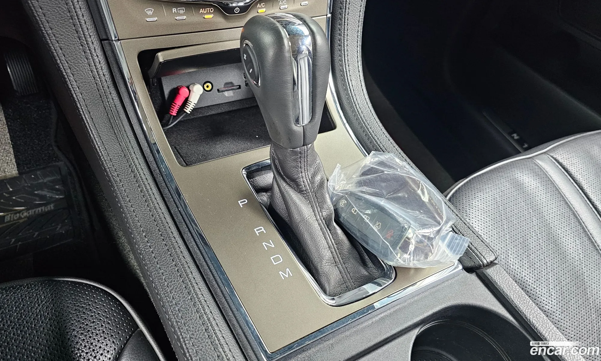 Lincoln MKX 2011 — 5