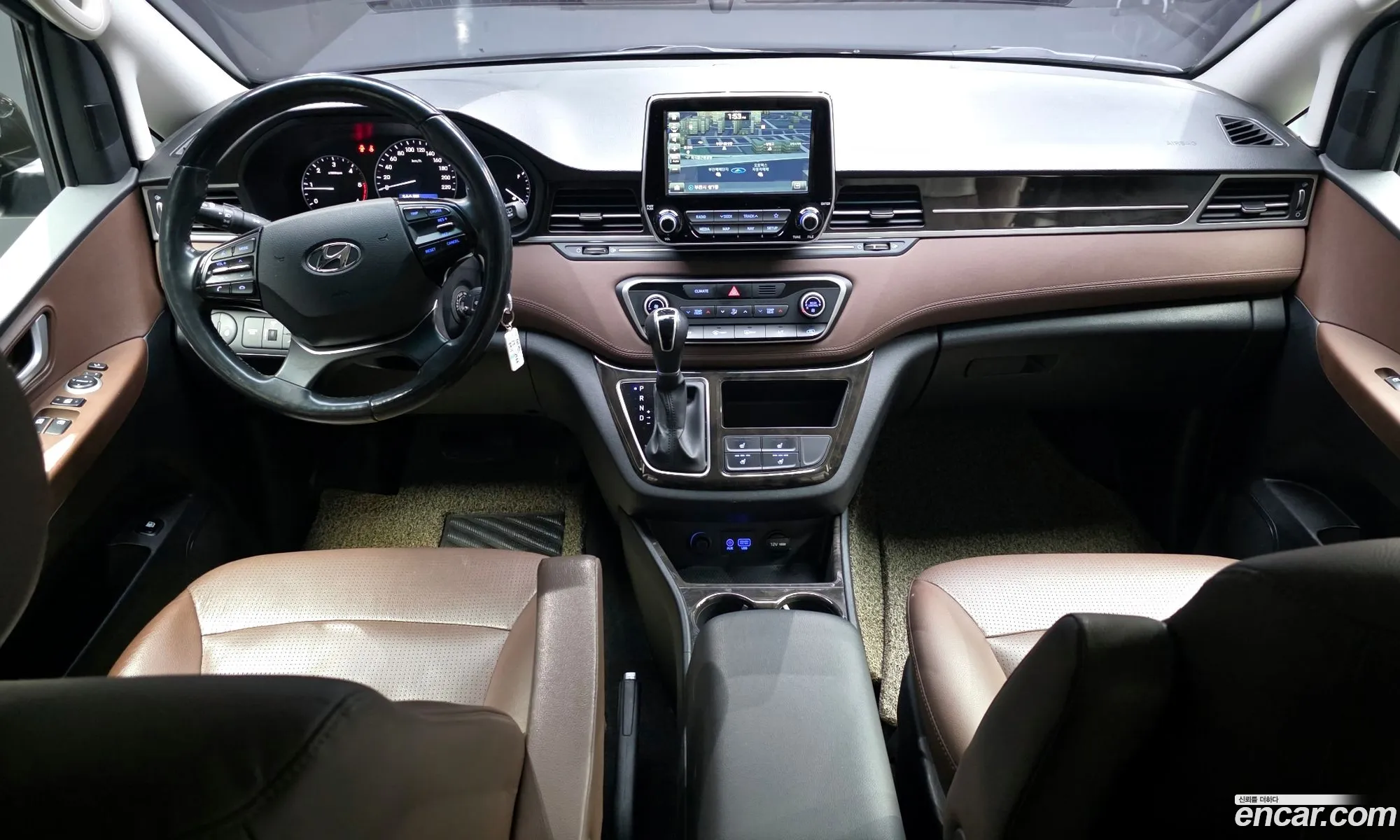 Hyundai Grand Starex 2018 — 4