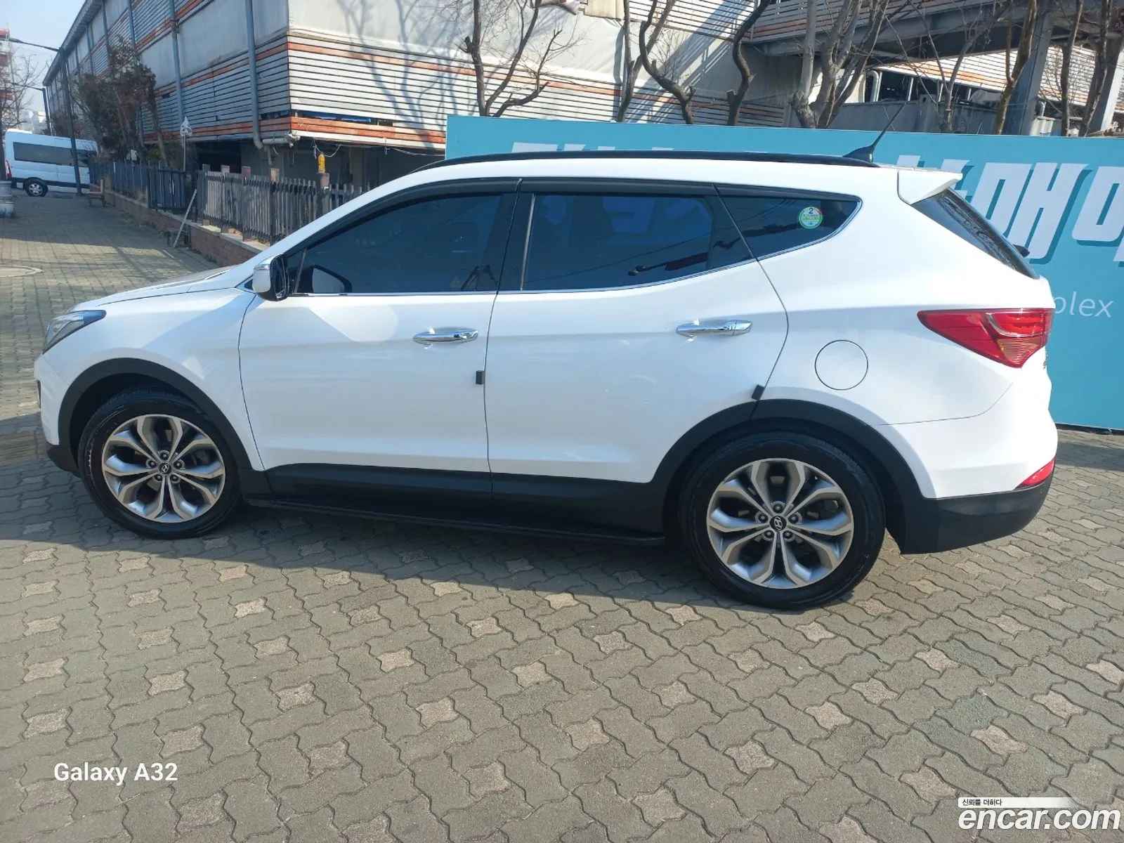 Hyundai Santa Fe DM 2012 — 17
