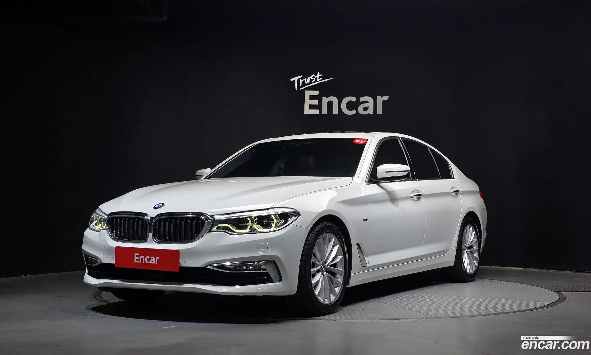 BMW 5 Series 2018 WBAJC3102JWE63722 — 3