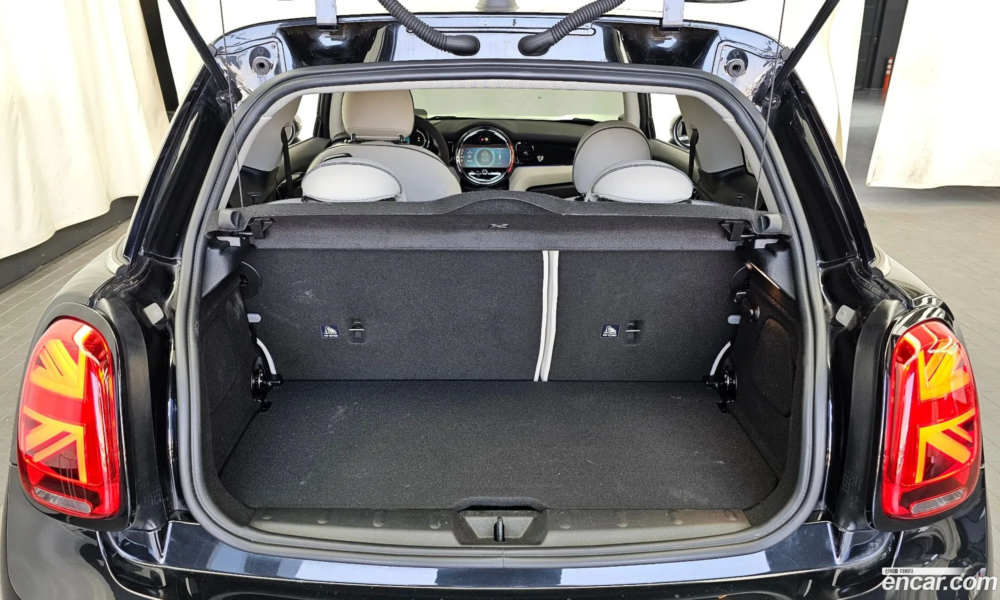 Mini Cooper S 2022 WMW61DH01P2T16540 — 14