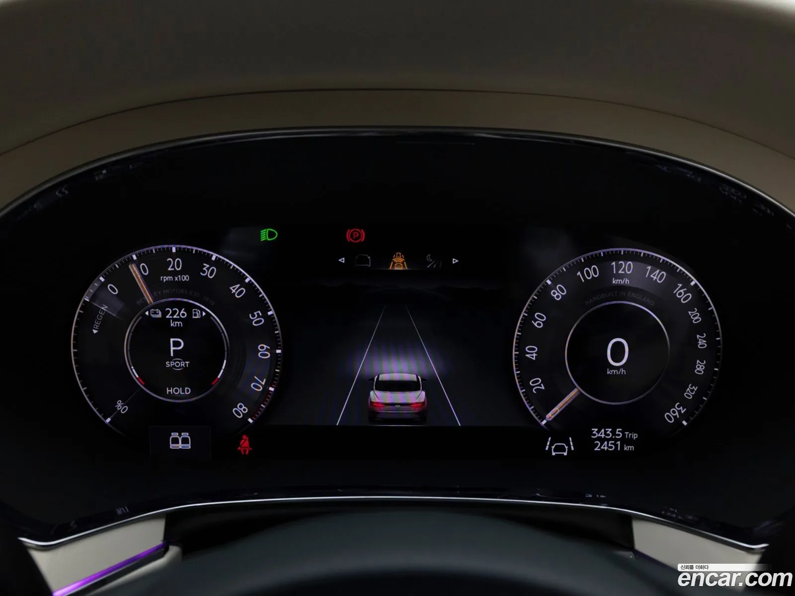Bentley Continental GT 2025 — 10