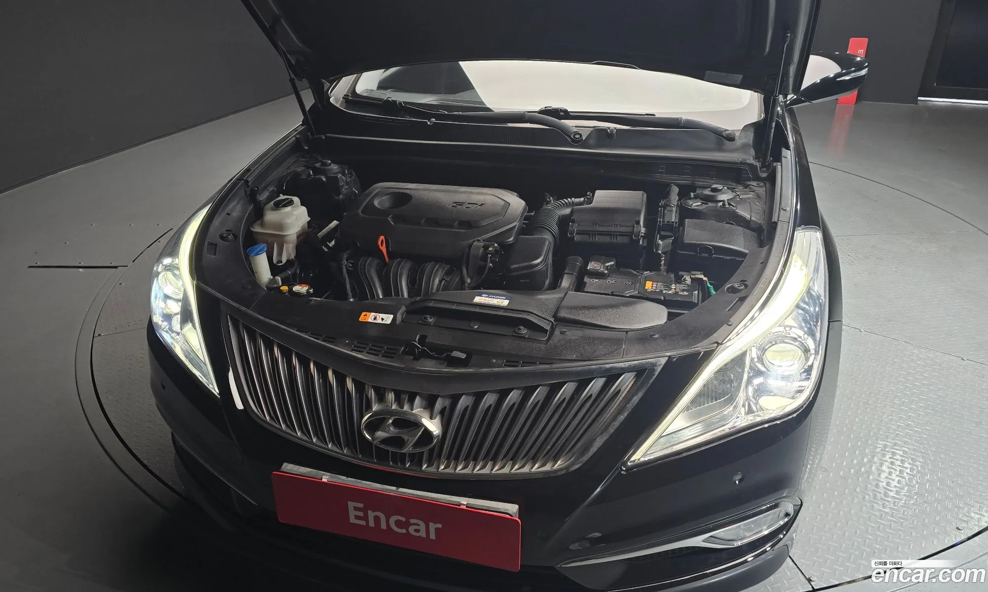 Hyundai Grandeur HG 2015 — 11