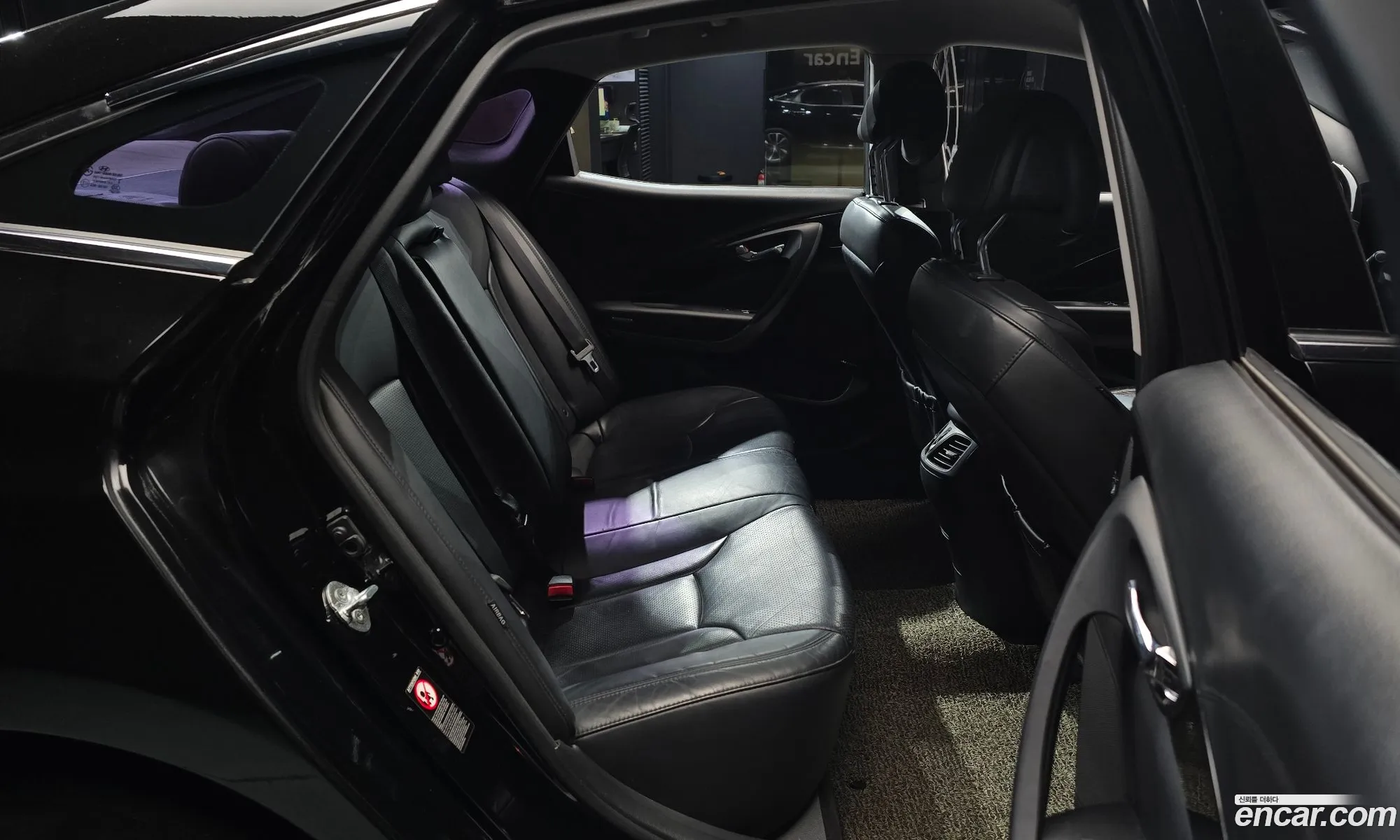 Hyundai Grandeur HG 2015 — 18