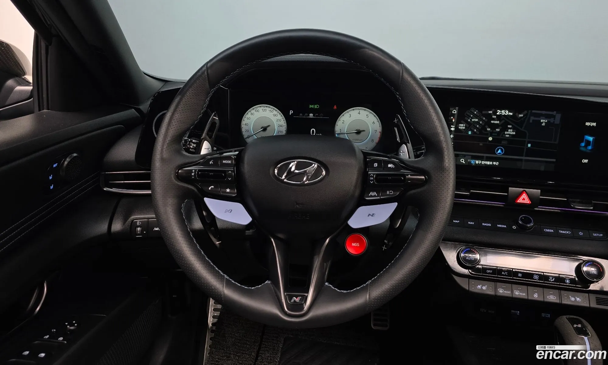 Hyundai Elantra 2022 — 10
