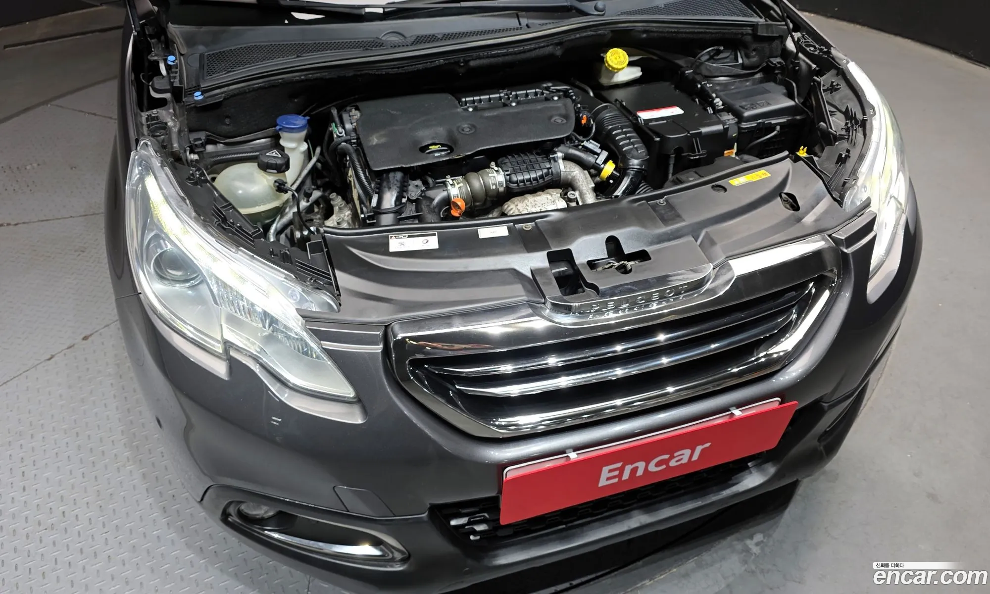 Peugeot 2008 2016 VF3CUBHYMGY043606 — 9