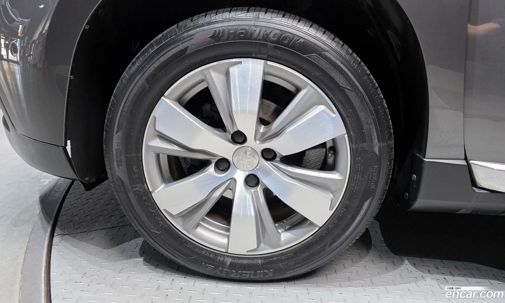 Peugeot 2008 2016 VF3CUBHYMGY043606 — 16