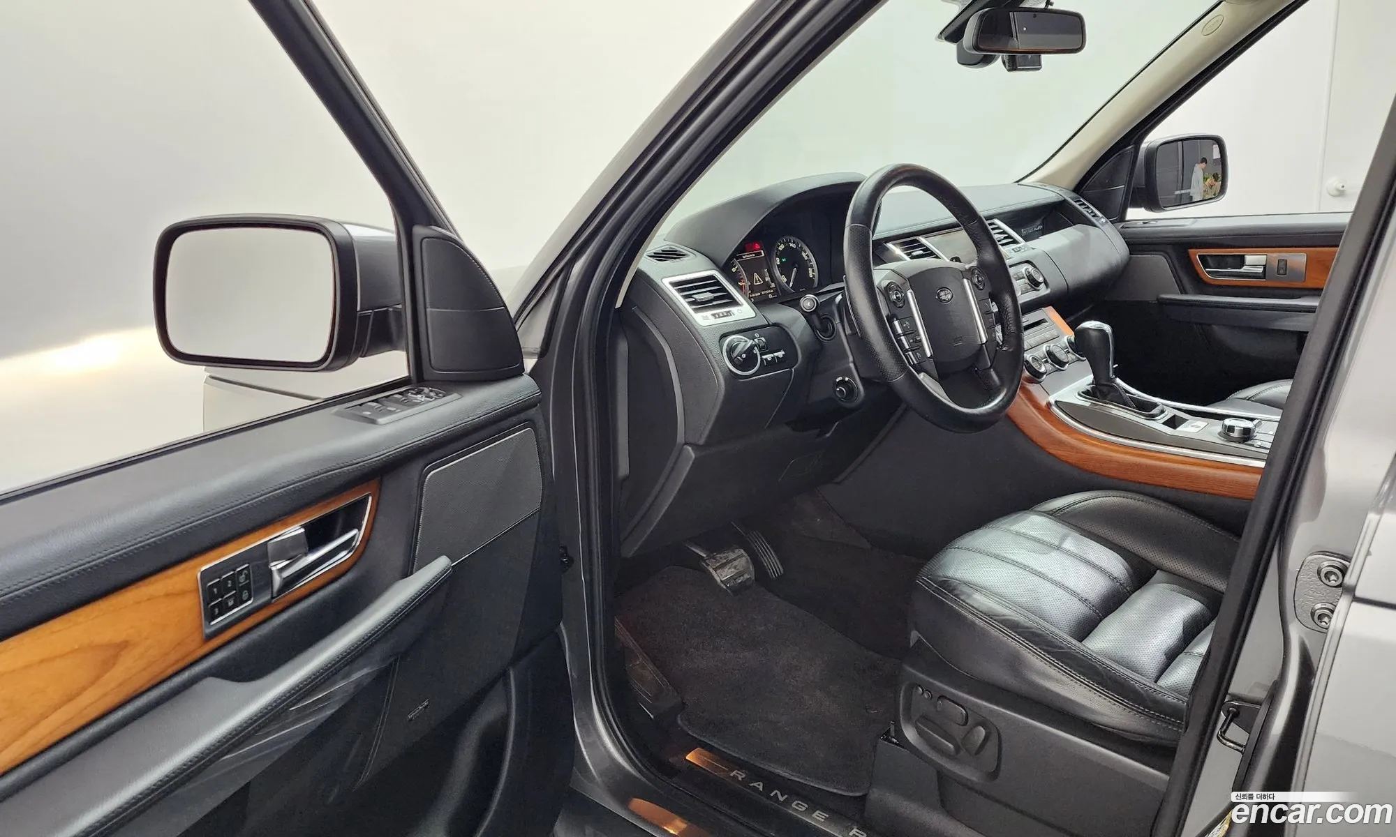 Land Rover Range Rover Sport 2010 SALSH2E49AA250169 — 15