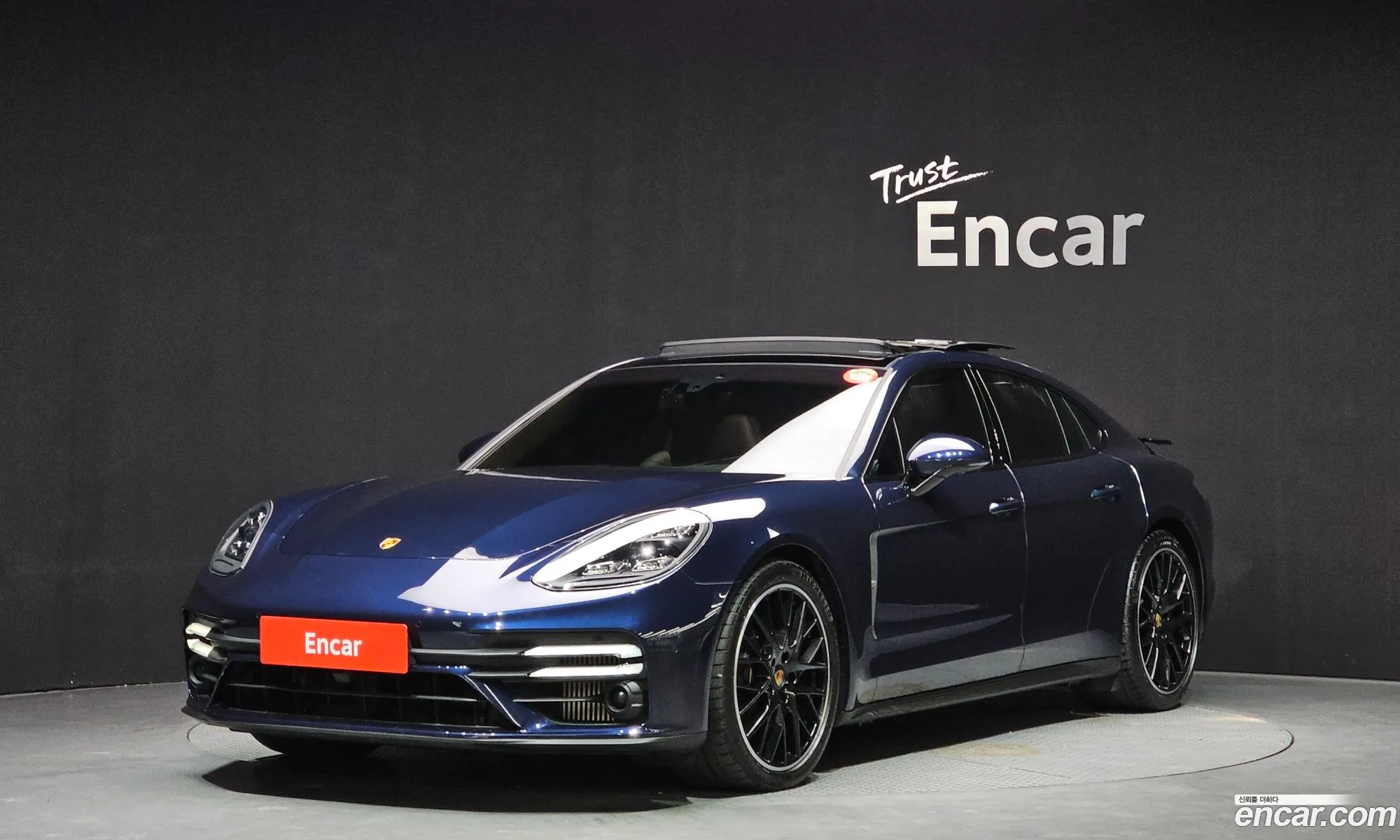 Porsche Panamera 2023 — 11