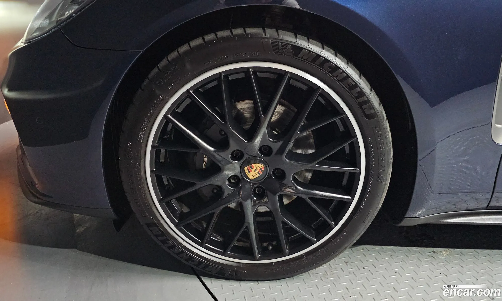 Porsche Panamera 2023 — 20