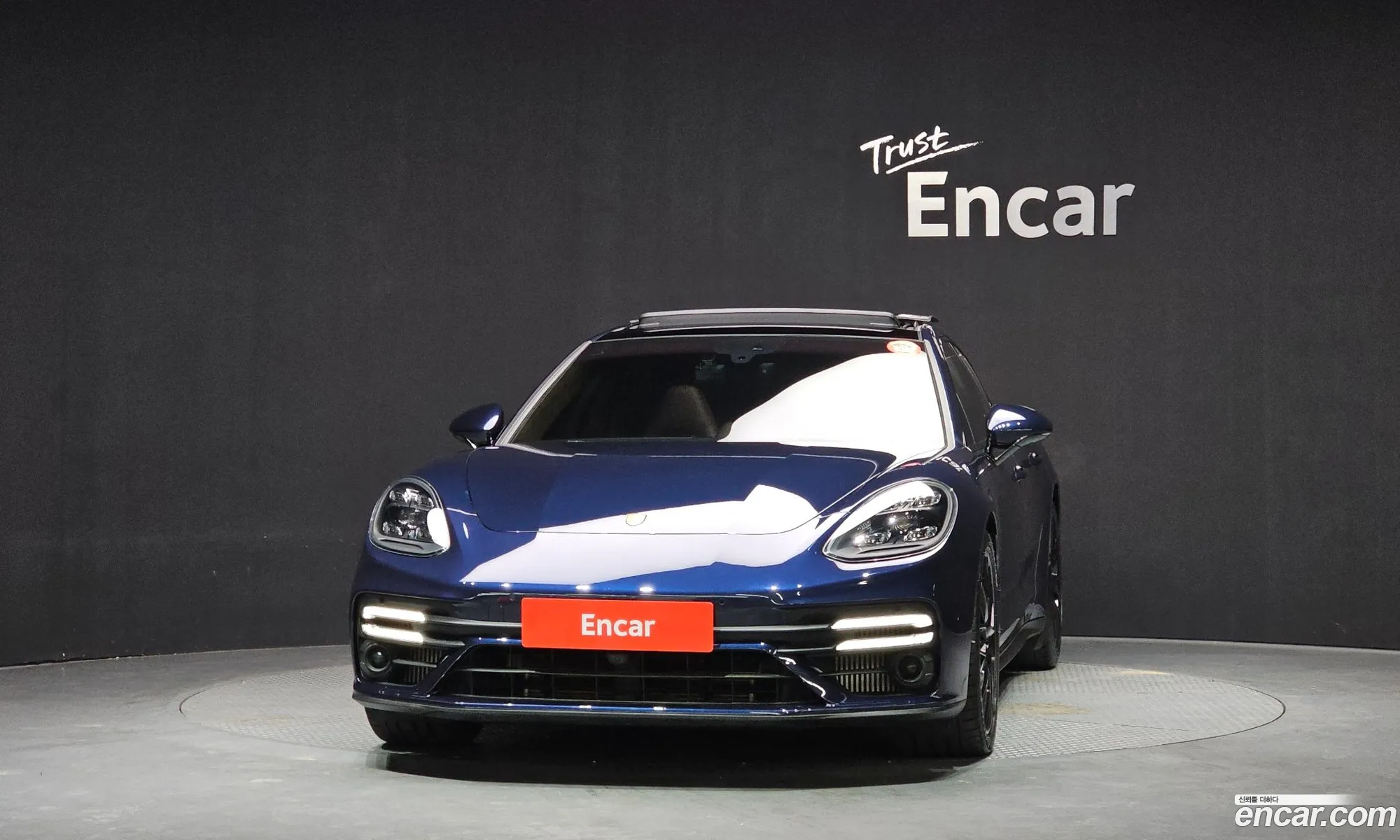 Porsche Panamera 2023 — 17