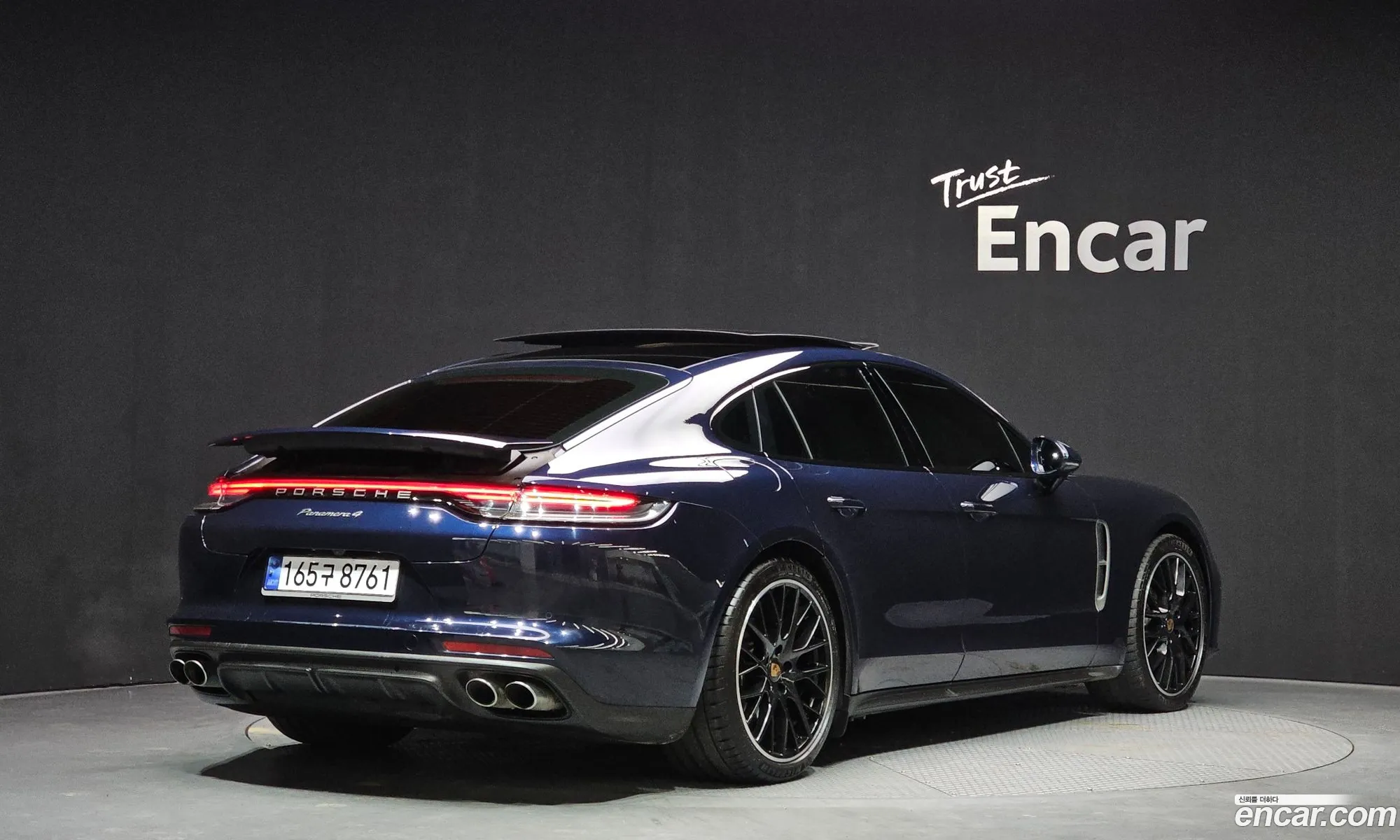 Porsche Panamera 2023 — 8