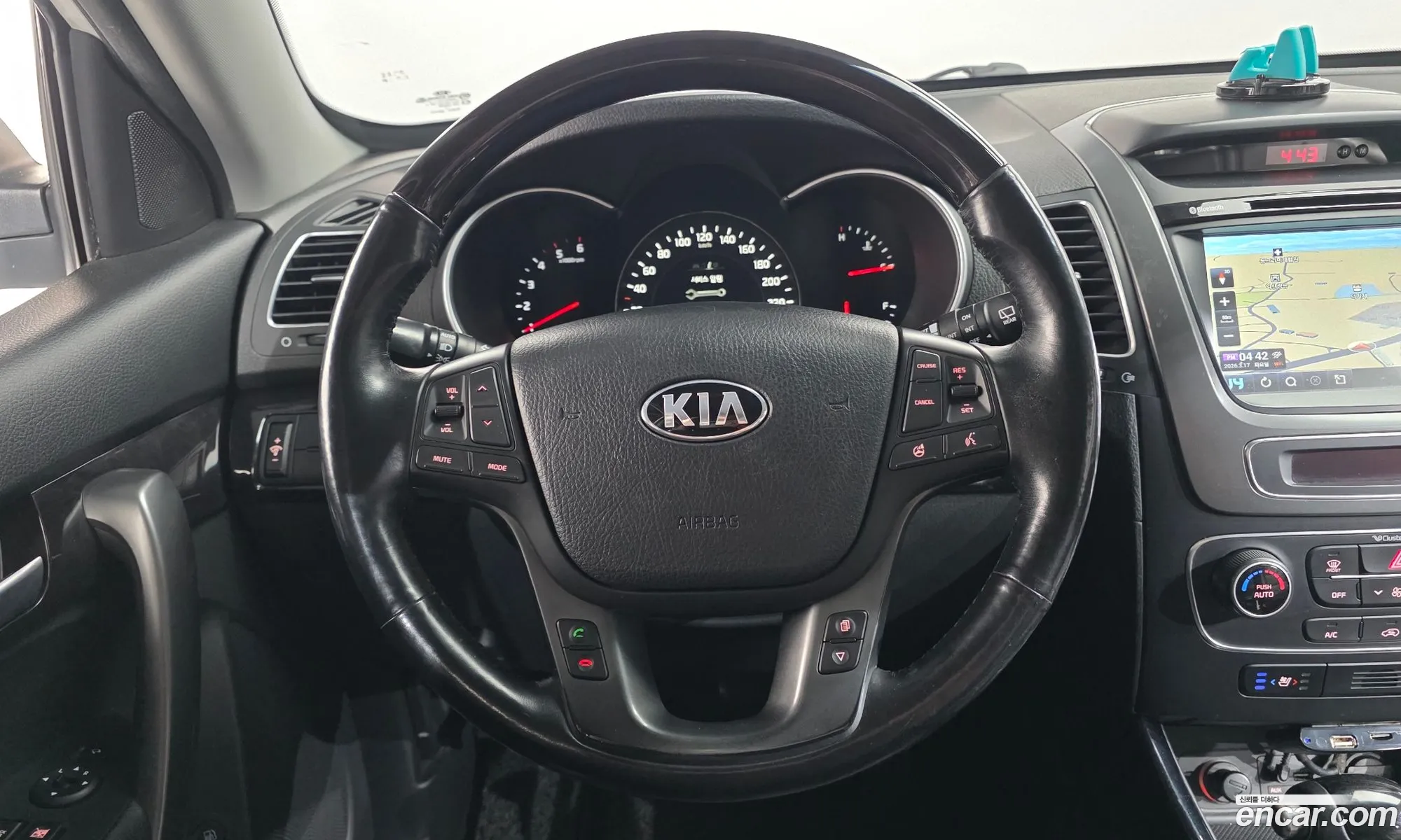 Kia Sorento R 2012 — 14