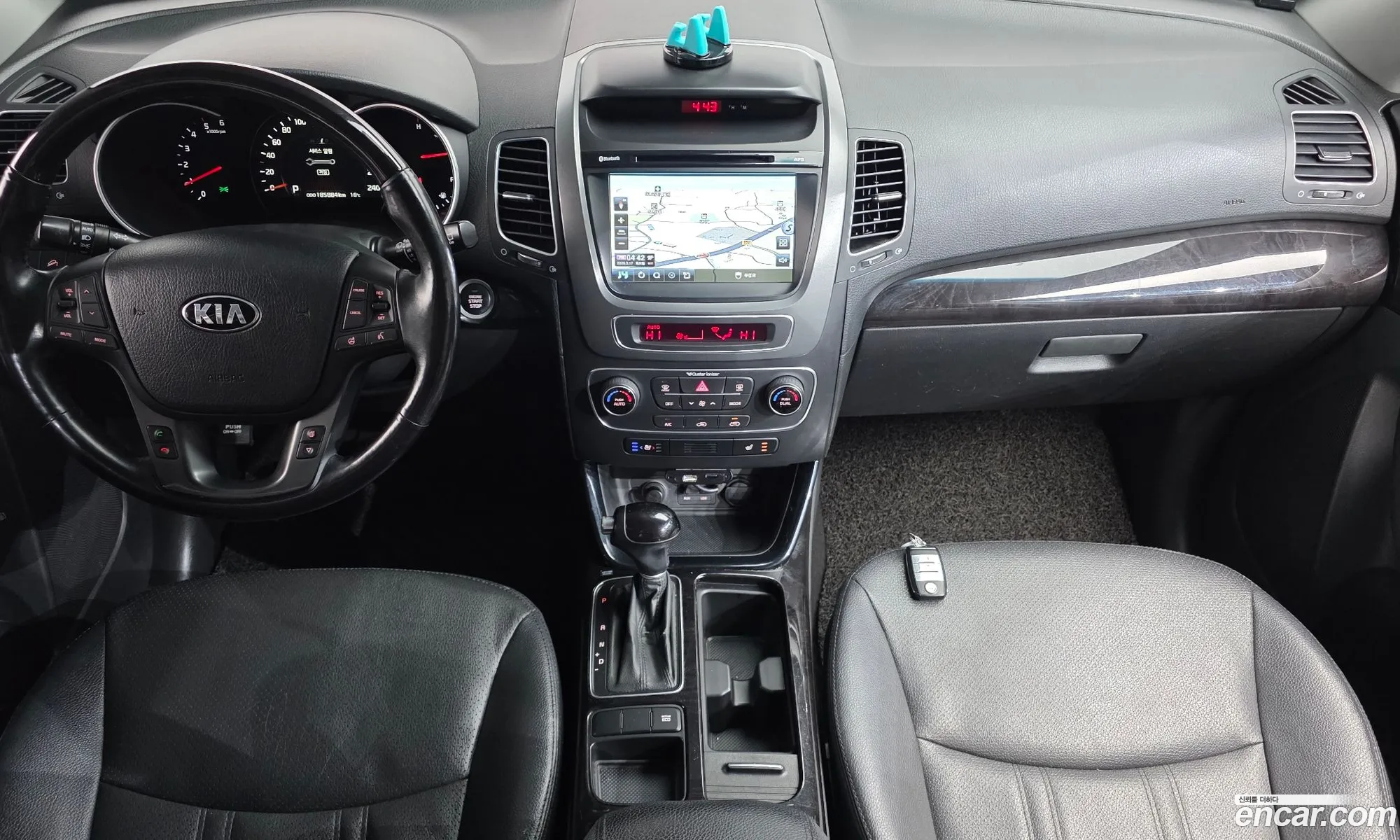 Kia Sorento R 2012 — 12
