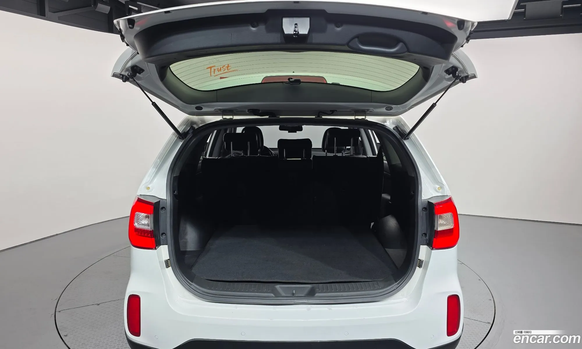 Kia Sorento R 2012 — 10