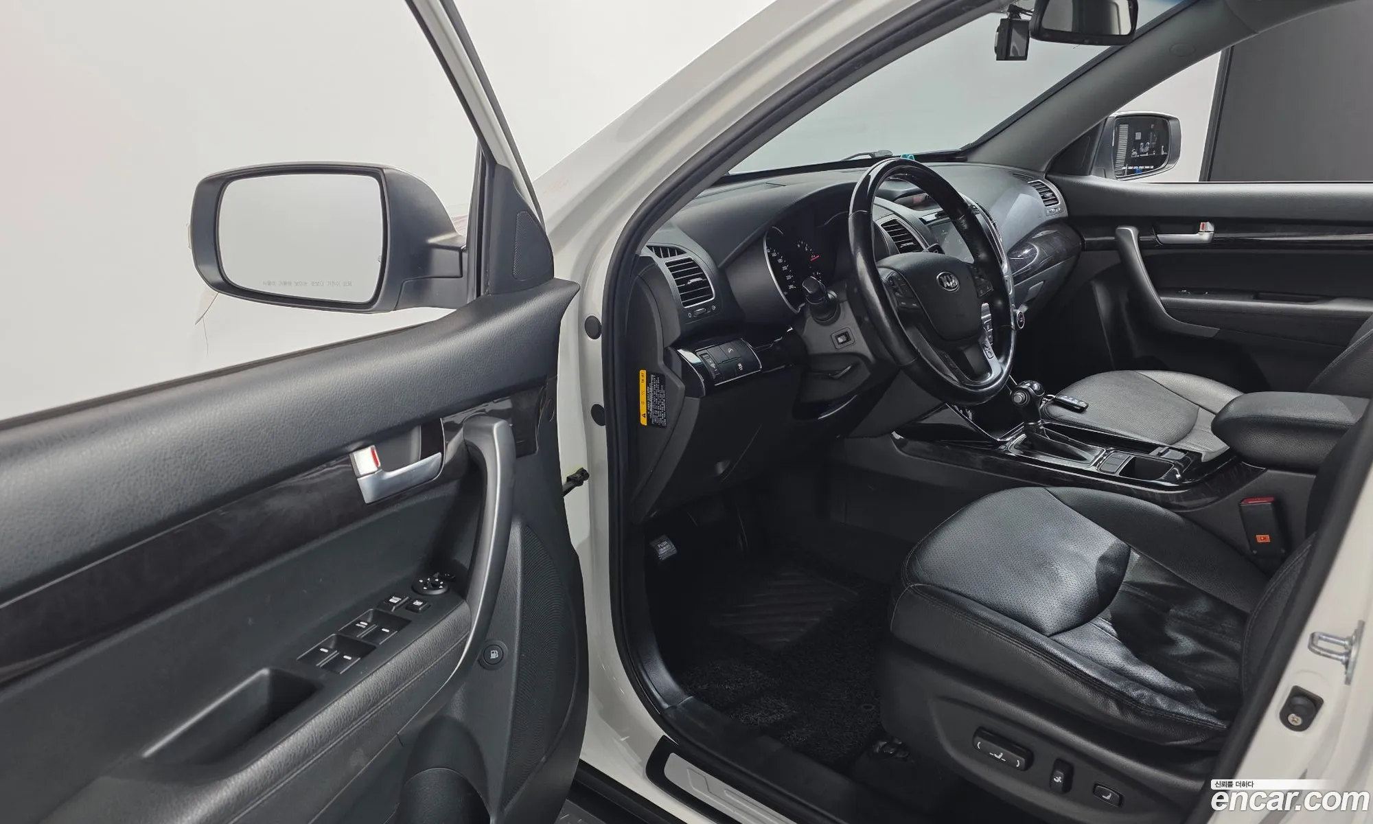 Kia Sorento R 2012 — 19