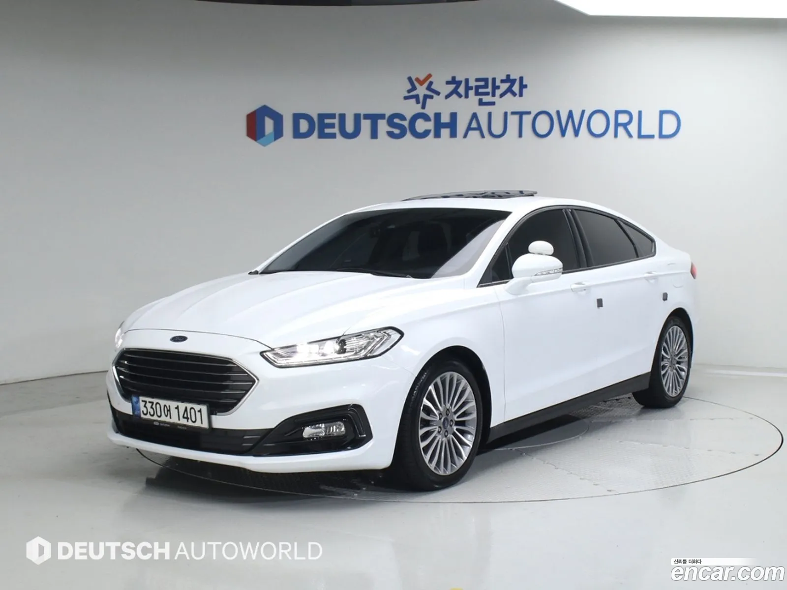 Ford Mondeo 2020 — 16