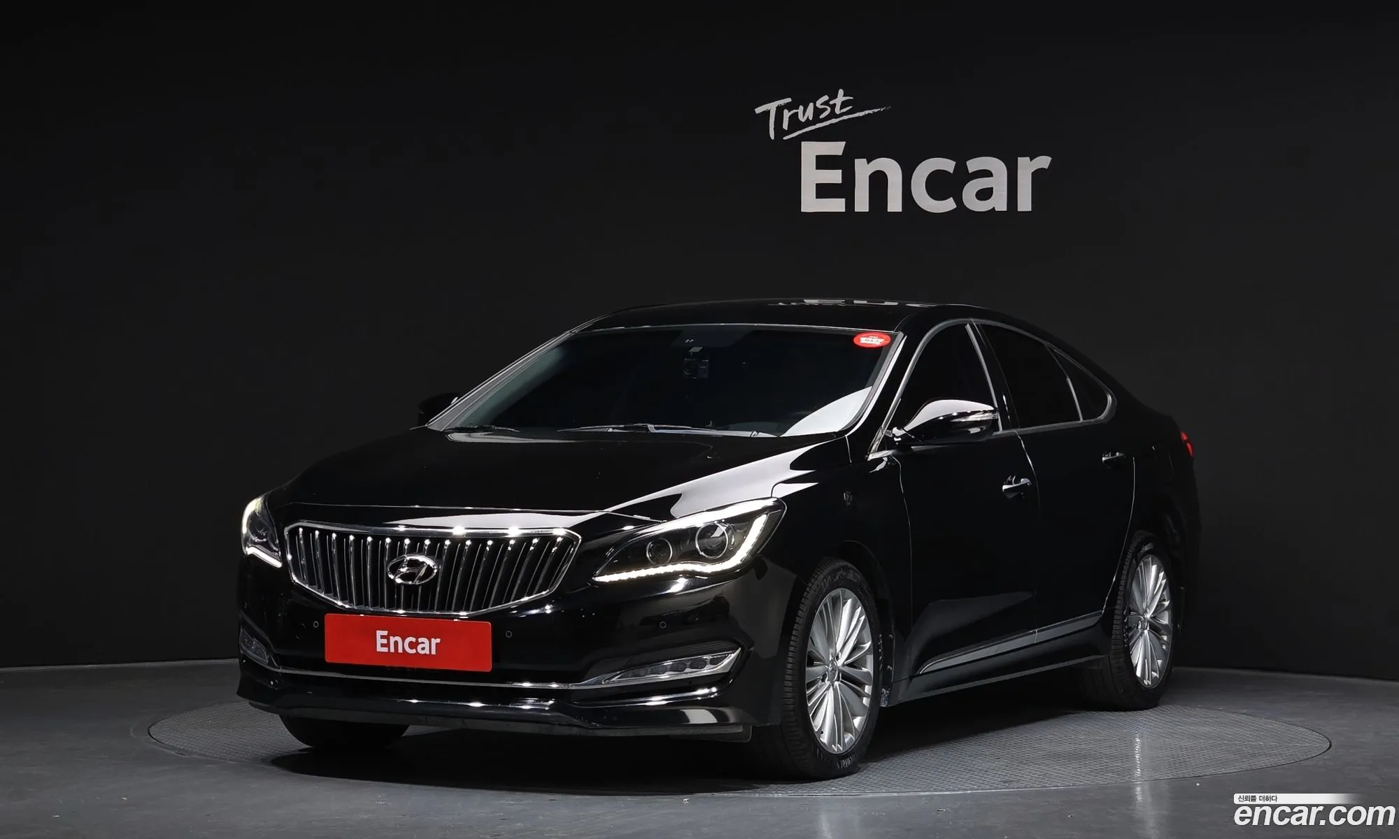 Hyundai Aslan 2015 — 18