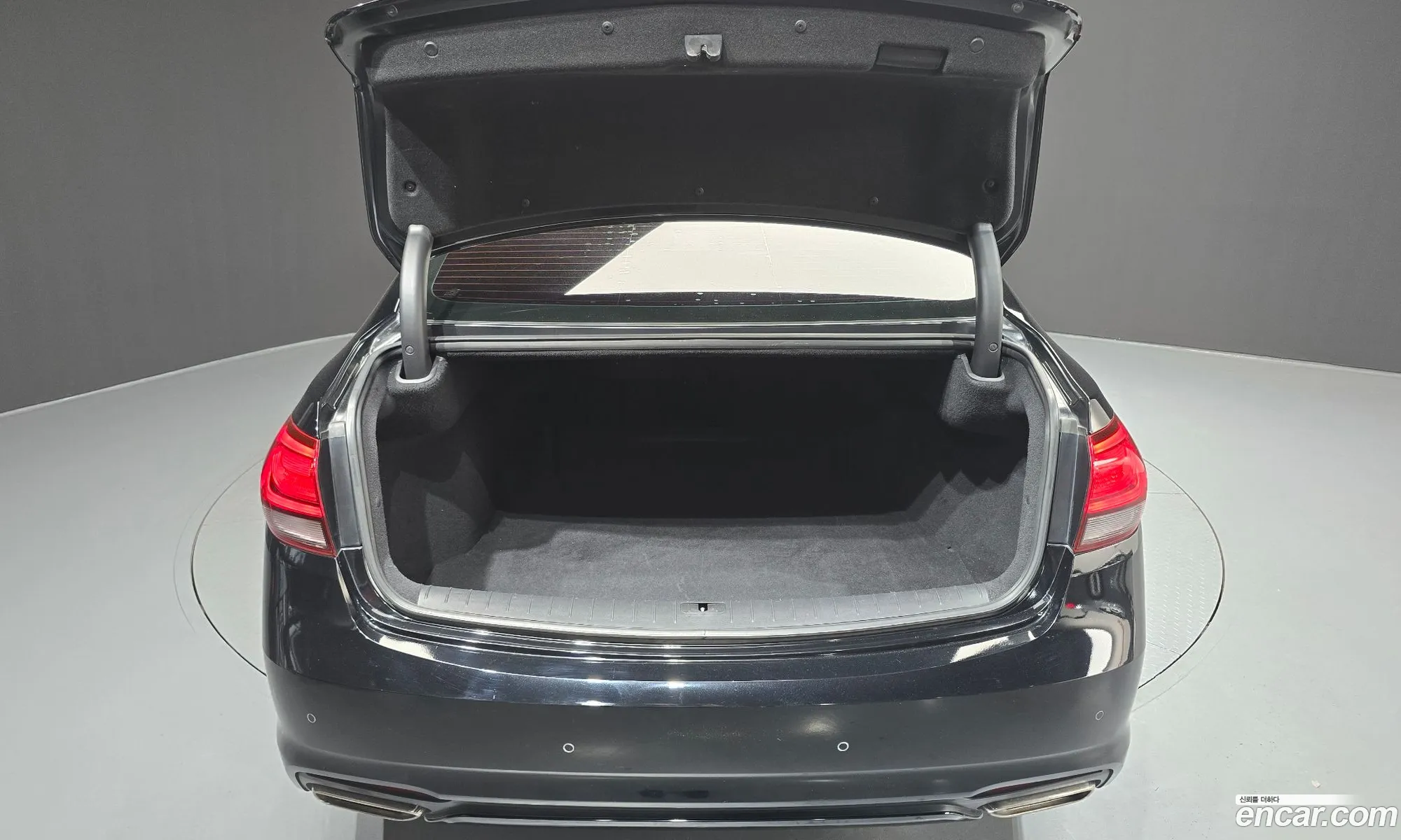 Hyundai Aslan 2015 — 4