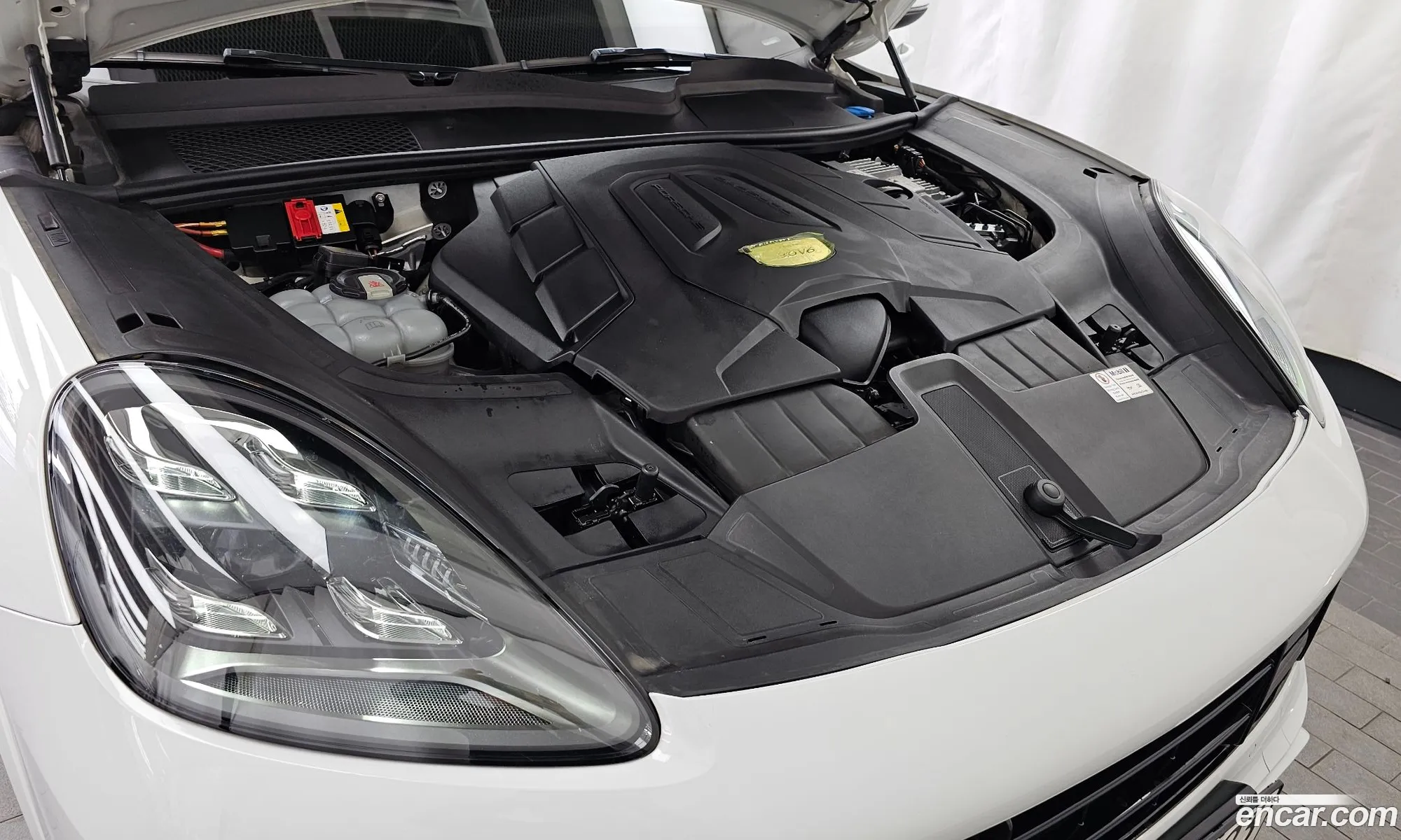 Porsche Cayenne 2019 WP1AA29Y7KDA23923 — 4