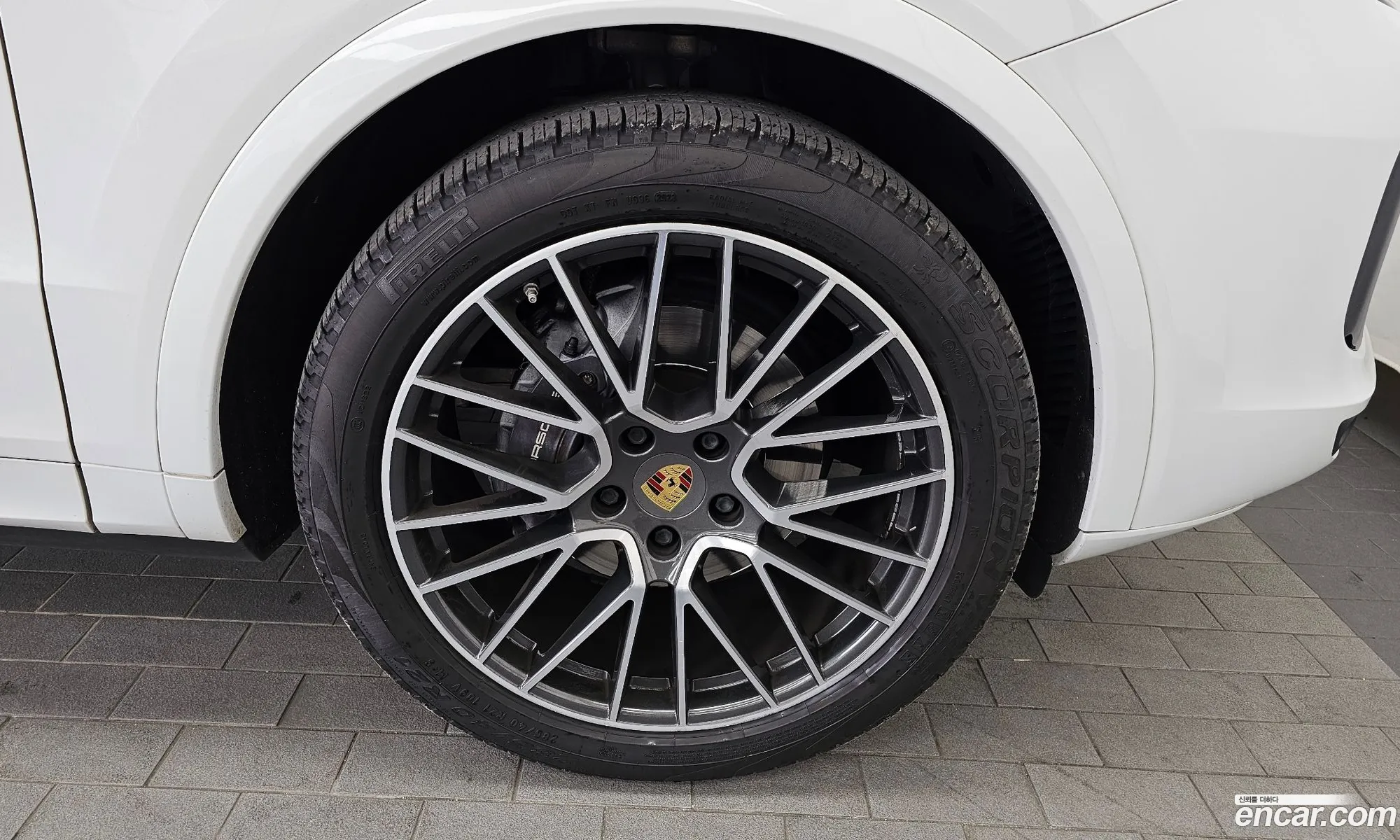 Porsche Cayenne 2019 WP1AA29Y7KDA23923 — 15