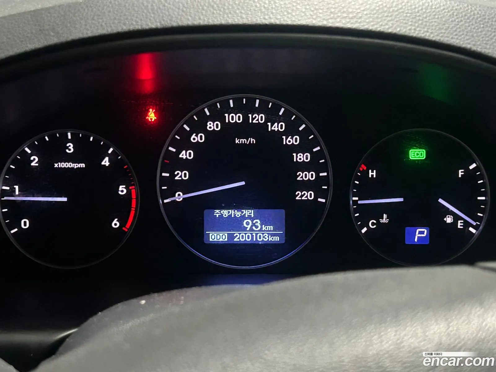 Hyundai Grand Starex 2017 — 2