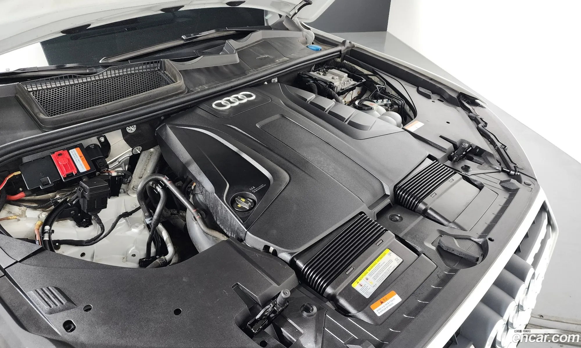 Audi Q7 2019 WAUZZZ4M0KD044541 — 12
