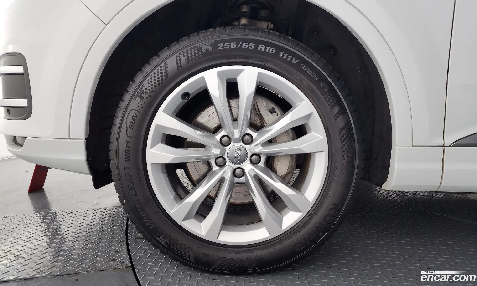 Audi Q7 2019 WAUZZZ4M0KD044541 — 7
