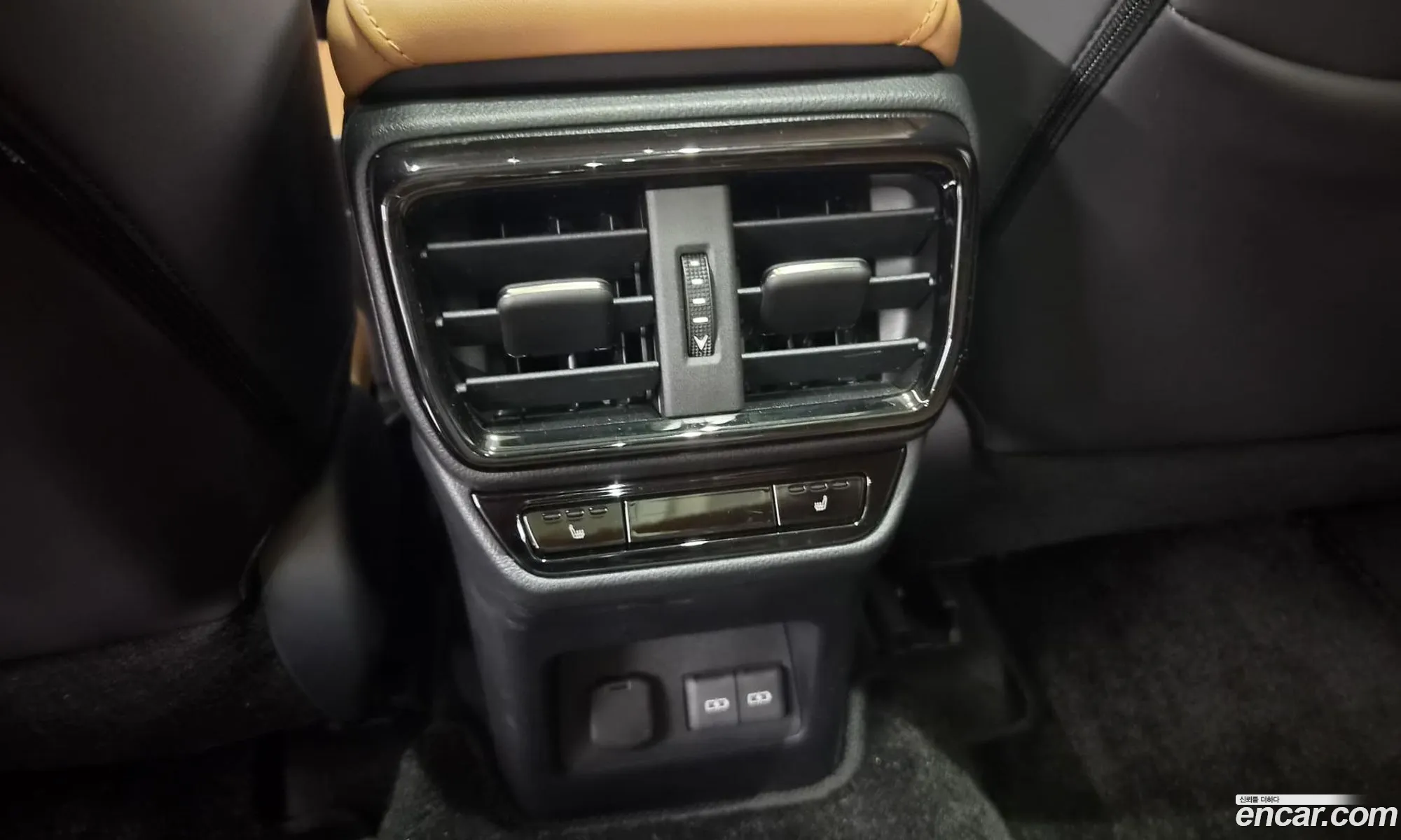 Lexus NX350h 2023 — 18