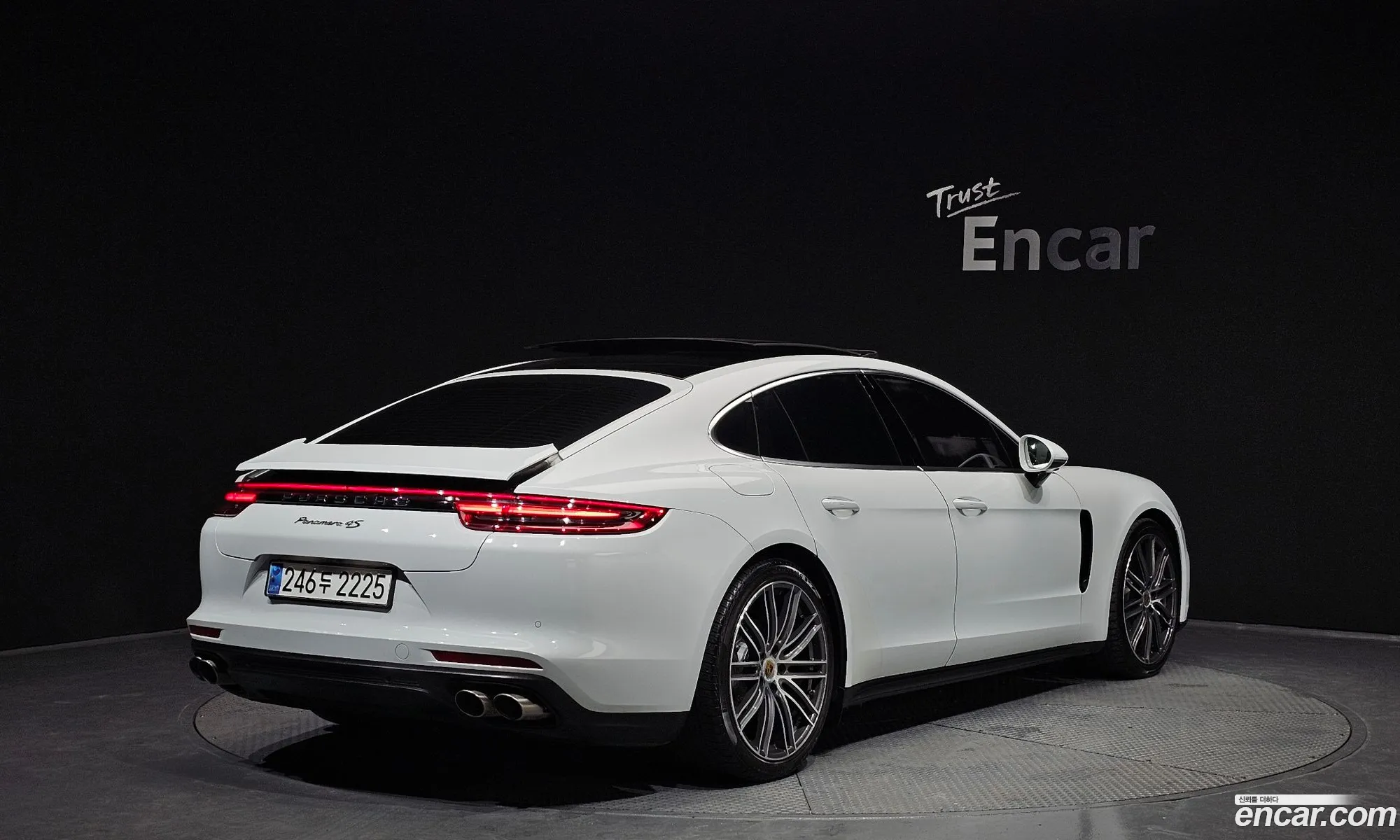 Porsche Panamera 2017 WP0AB2970JL131973 — 13