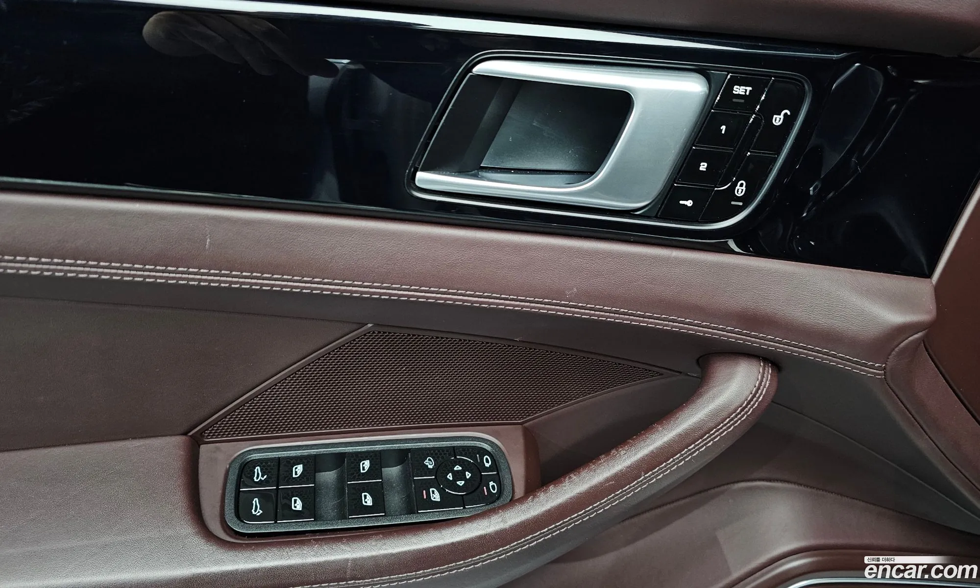 Porsche Panamera 2017 WP0AB2970JL131973 — 4
