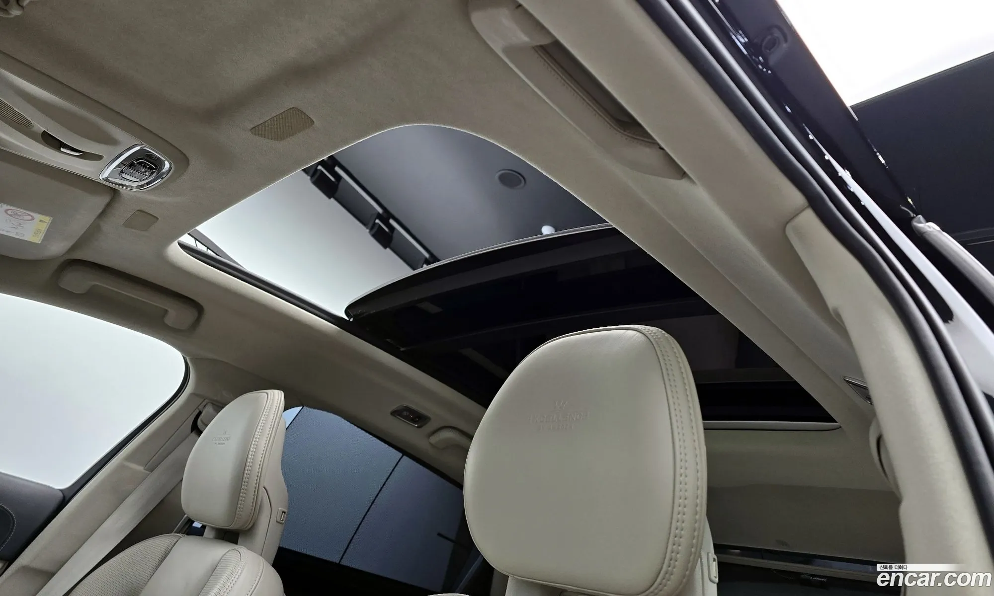 Volvo S90 2020 LVYPTBR0DLP145532 — 17