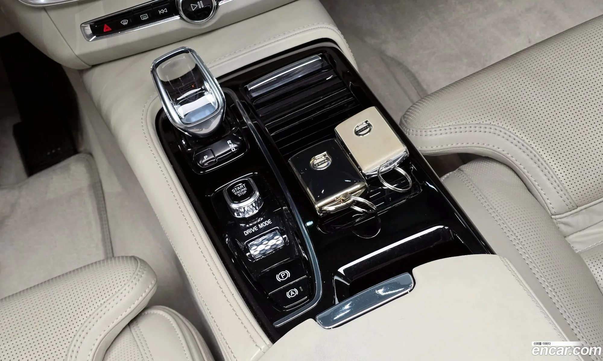Volvo S90 2020 LVYPTBR0DLP145532 — 13