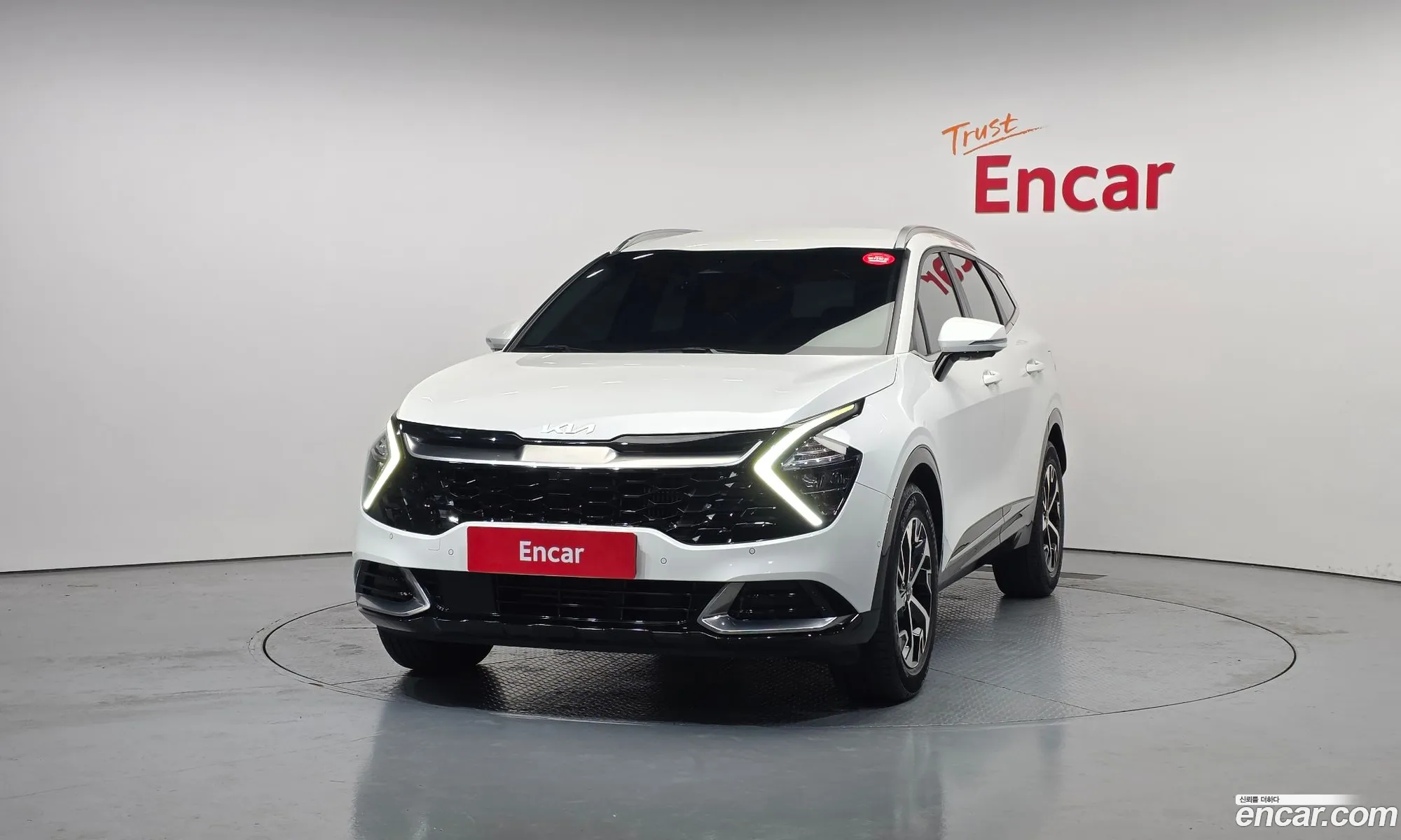 Kia Sportage Hybrid 2023 — 12