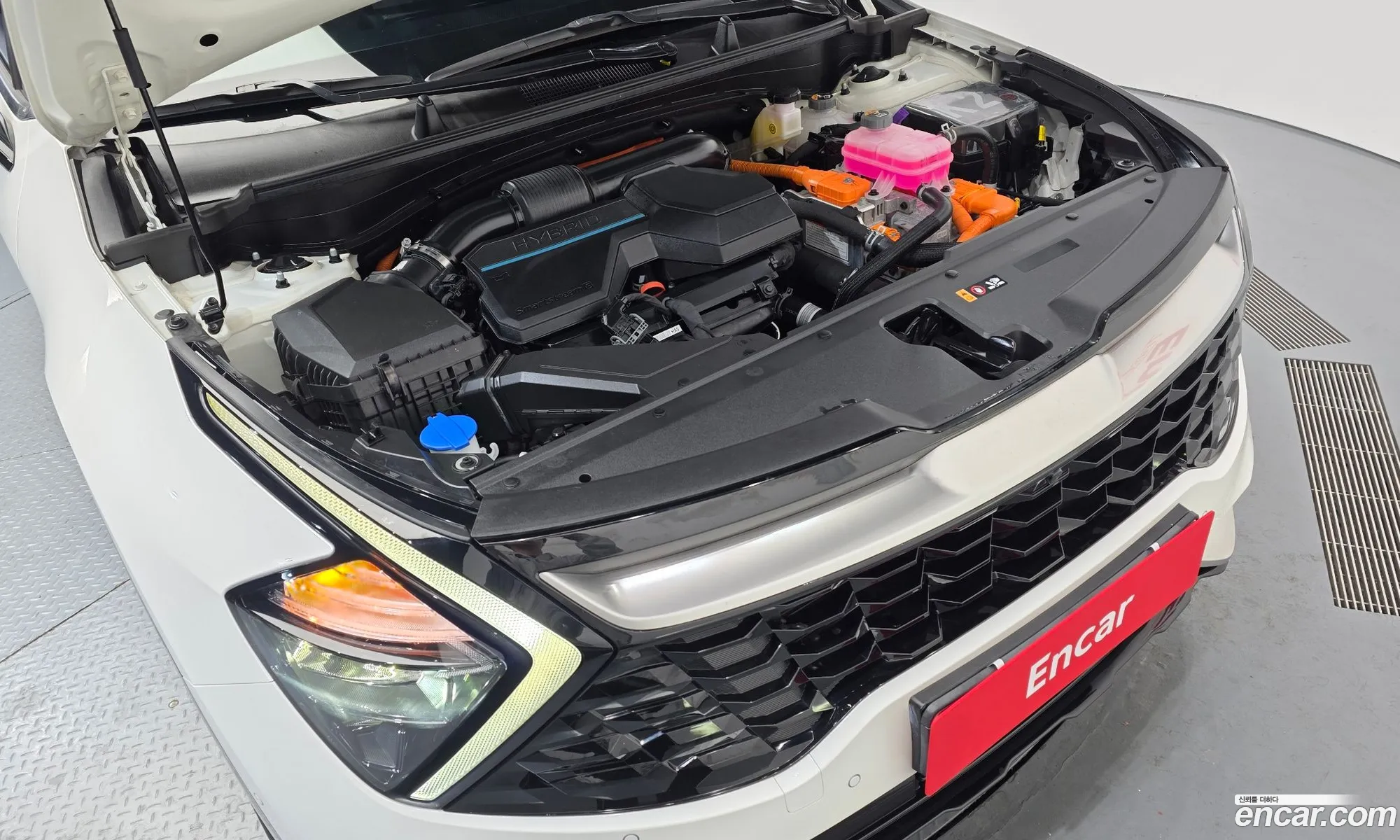 Kia Sportage Hybrid 2023 — 4