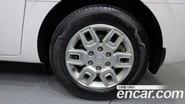 Hyundai Staria 2023 — 15