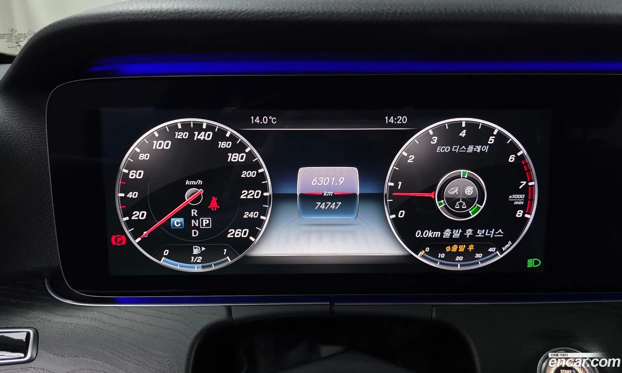 Mercedes-Benz E-Class W213 2017 WDDZF4KB2HA190617 — 2