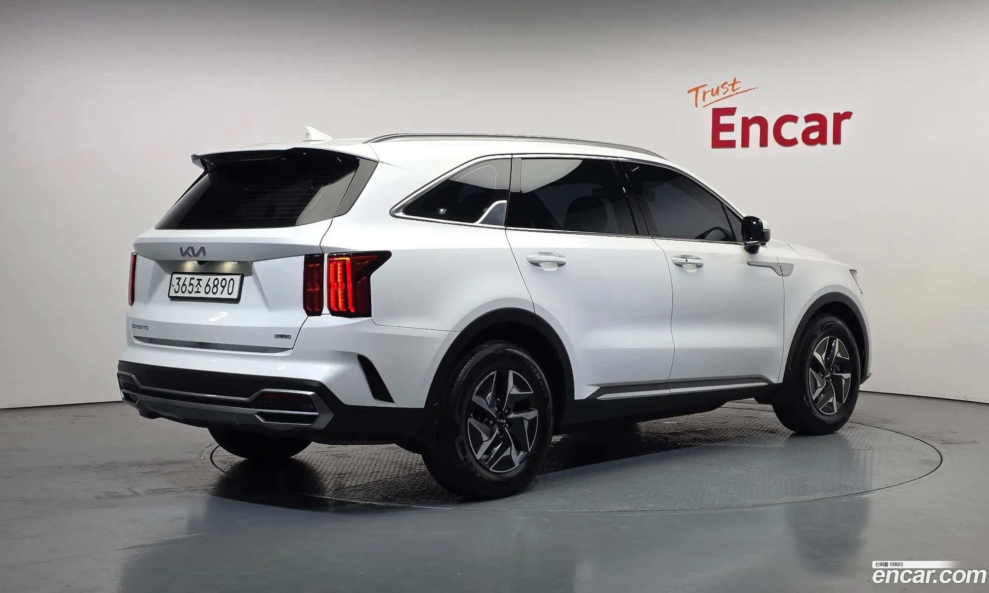 Kia Sorento 2022 — 12