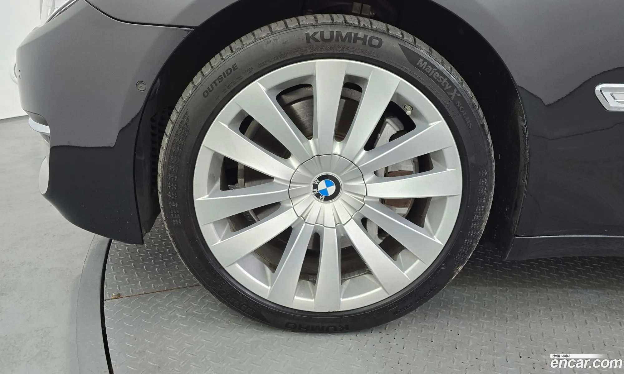 BMW 7 Series 2015 — 8