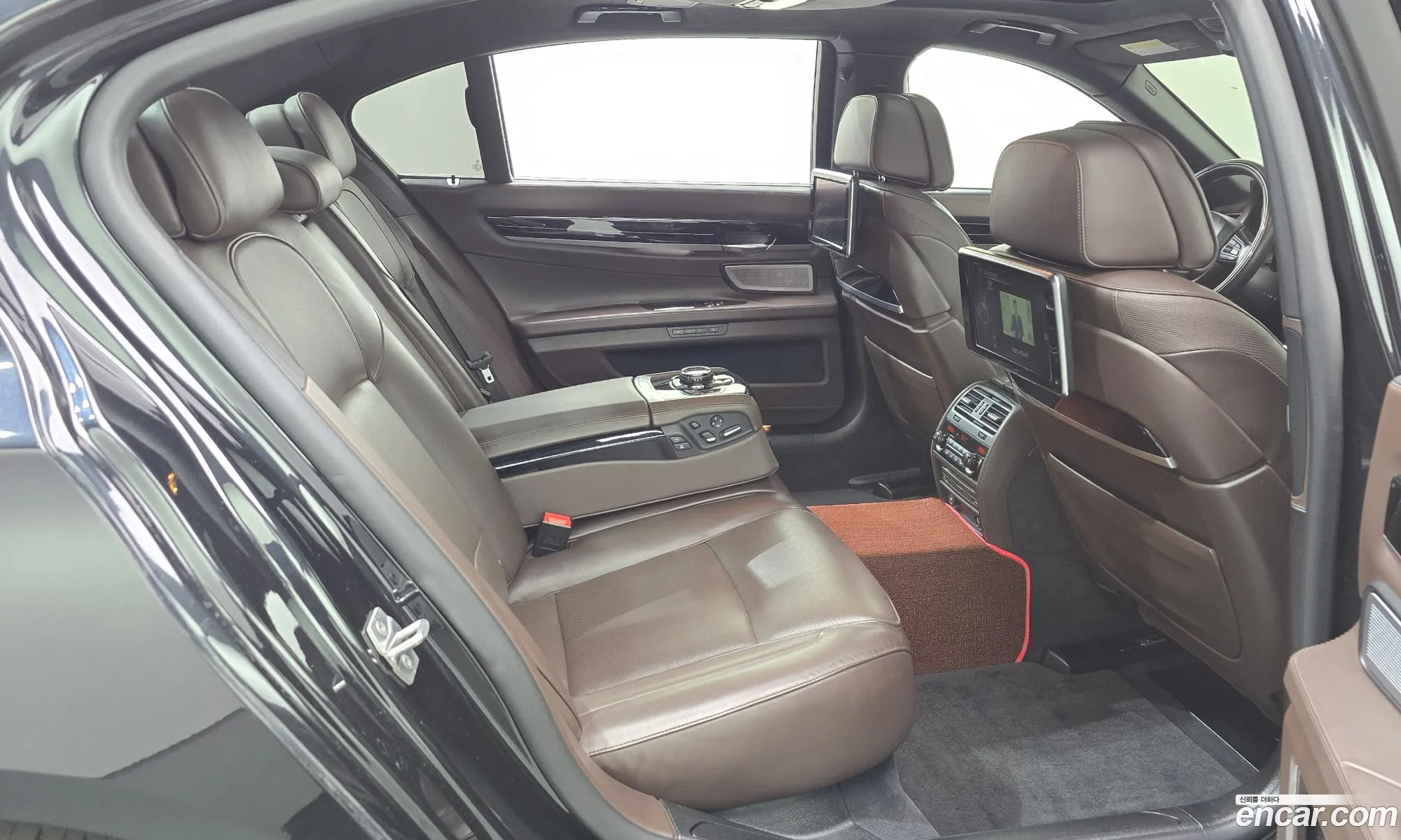 BMW 7 Series 2015 — 10